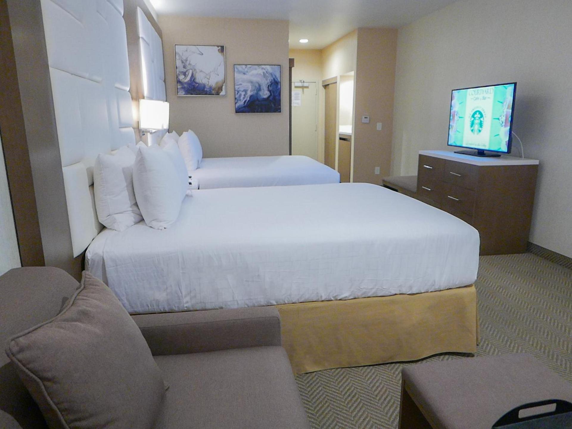 Wyndham Anaheim photo 85