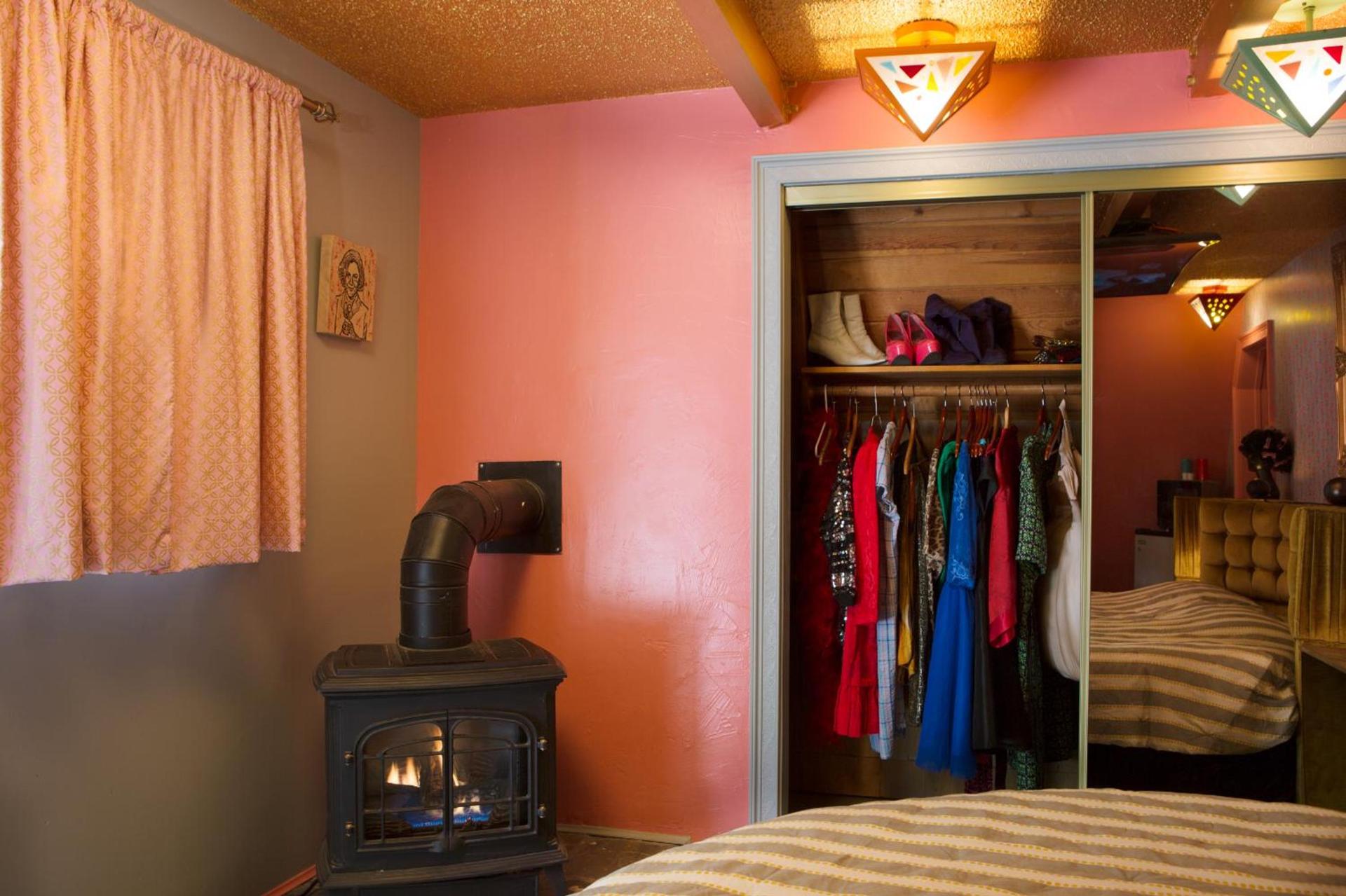 Hicksville Pines Chalets & Motel photo 8