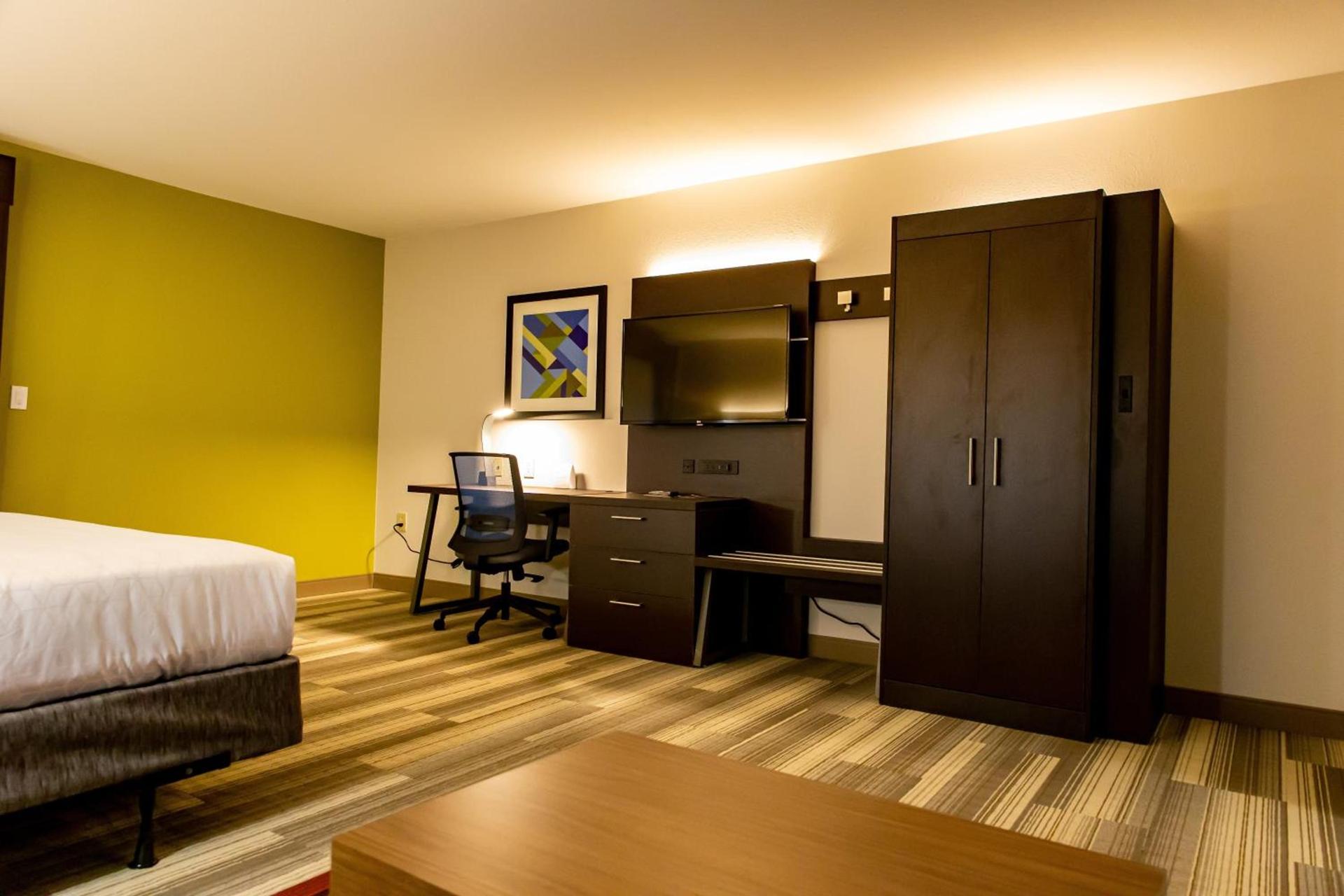 Holiday Inn Express - Columbus - Dublin by IHG photo 41
