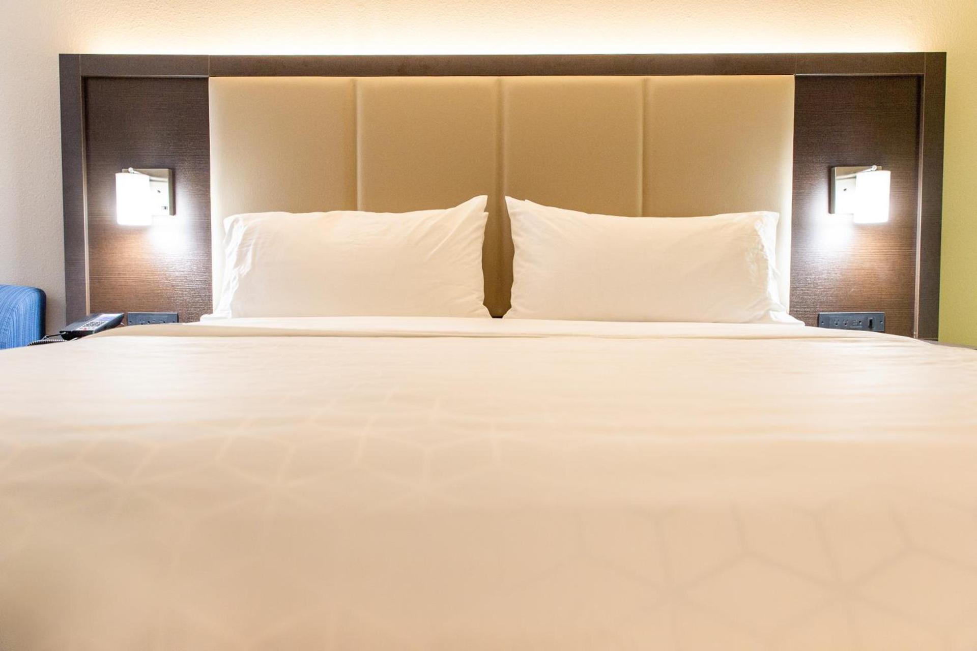 Holiday Inn Express - Columbus - Dublin by IHG photo 40