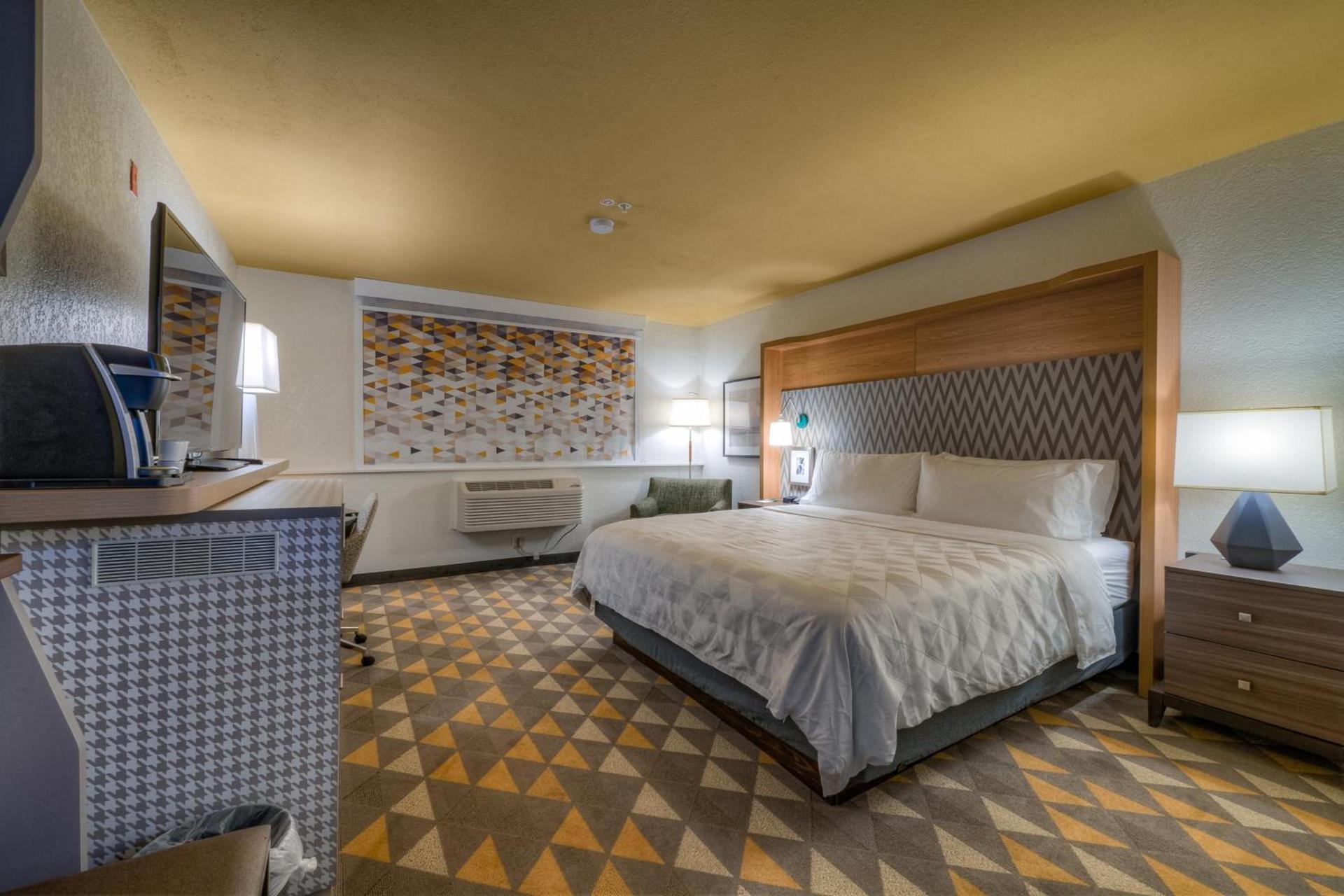 Holiday Inn Tacoma Mall by IHG photo 26
