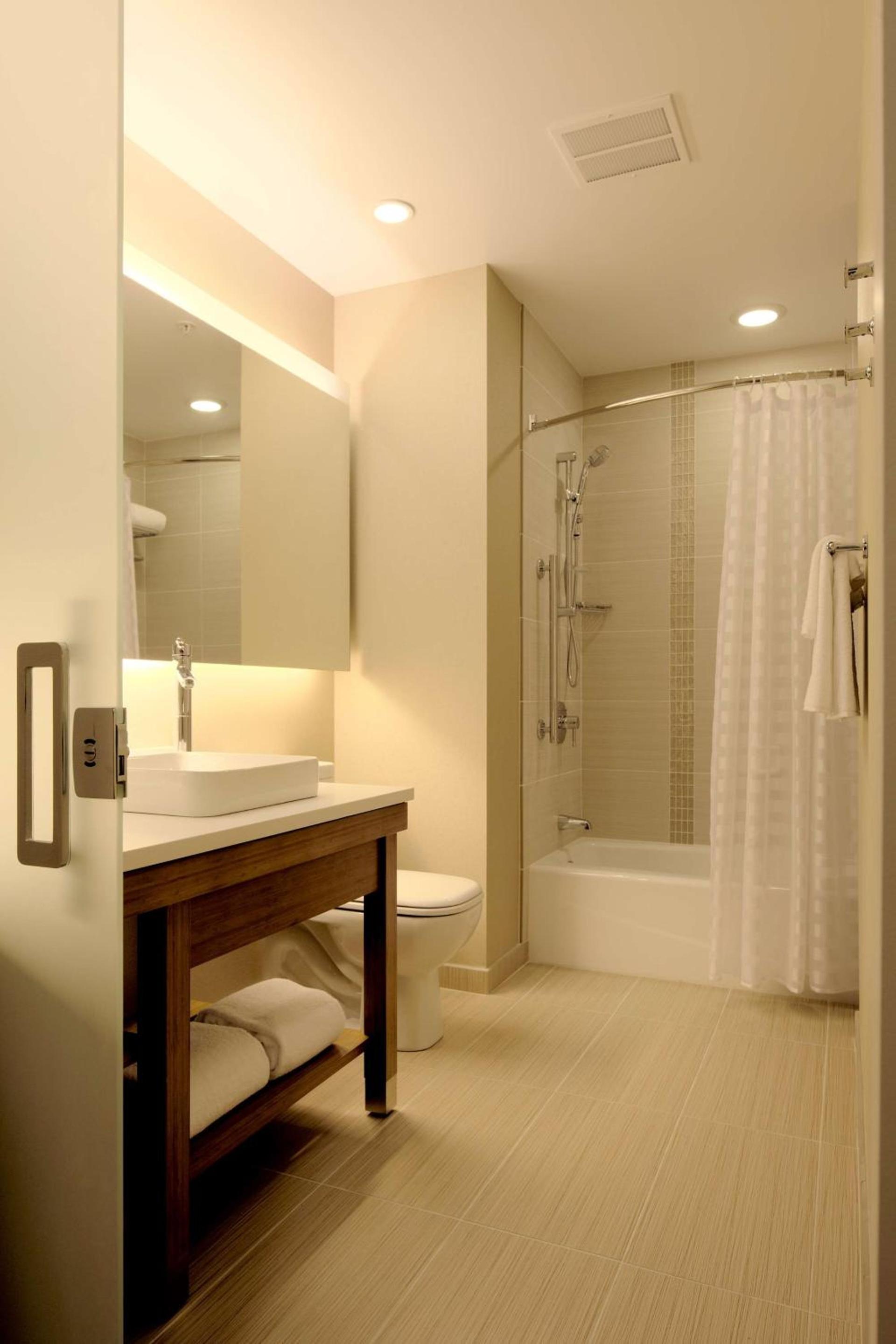 Hyatt Place Melbourne - Palm Bay - I-95 photo 38