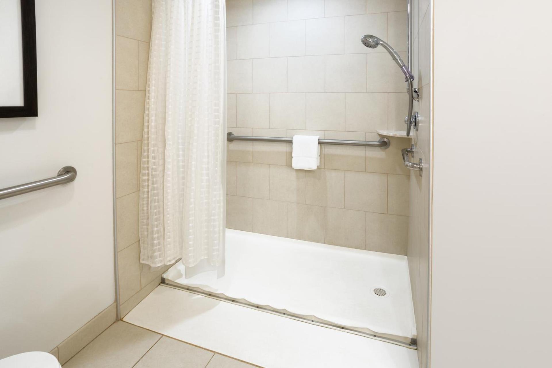 Hyatt House Hartford North/Windsor photo 13
