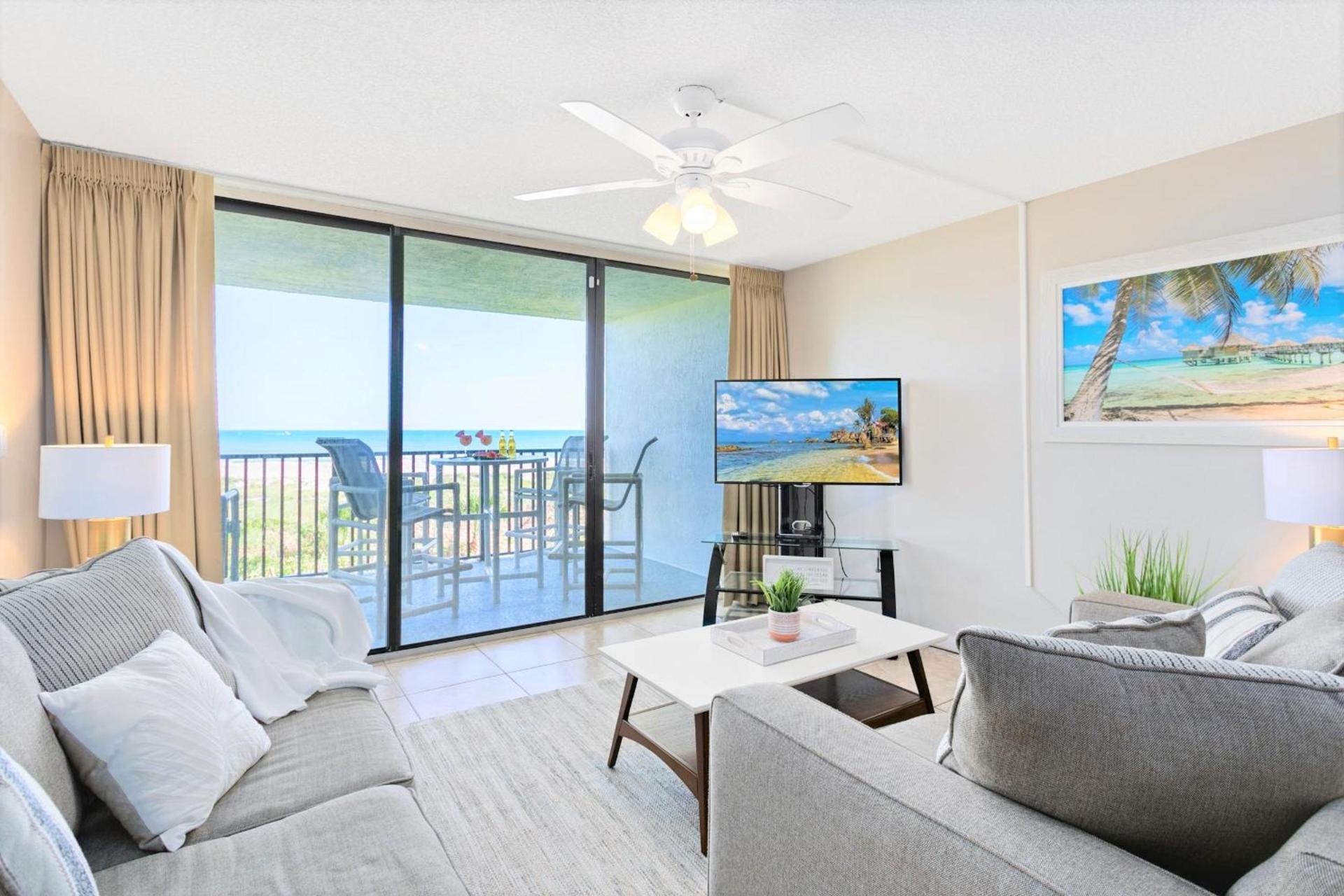 Cape Winds - Oceanfront Pool, Tennis & Sauna Condos near Port Canaveral photo 8