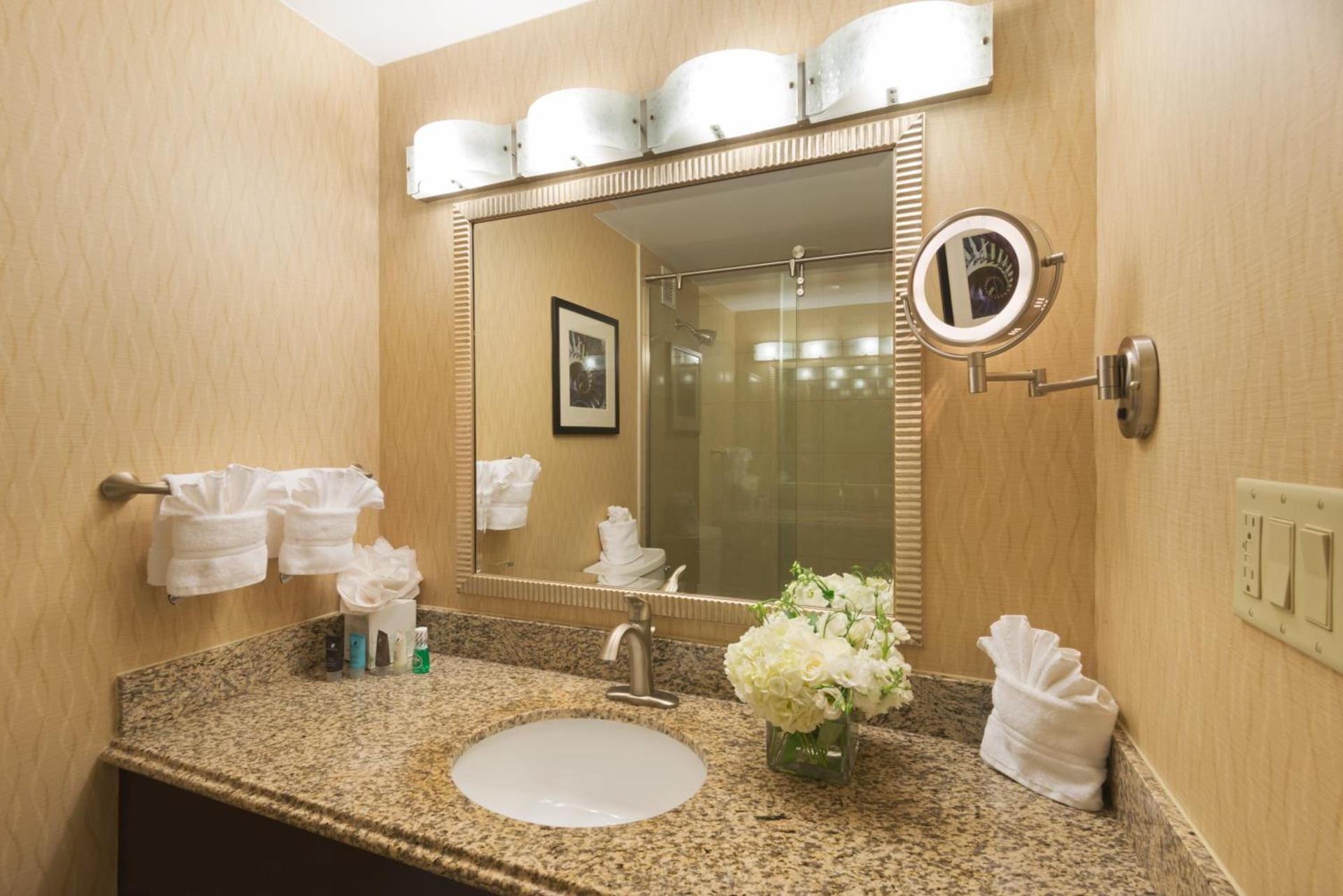 Crowne Plaza Boston - Woburn by IHG photo 28