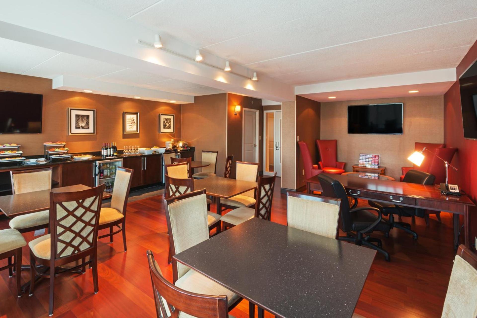 Crowne Plaza Boston - Woburn by IHG photo 12