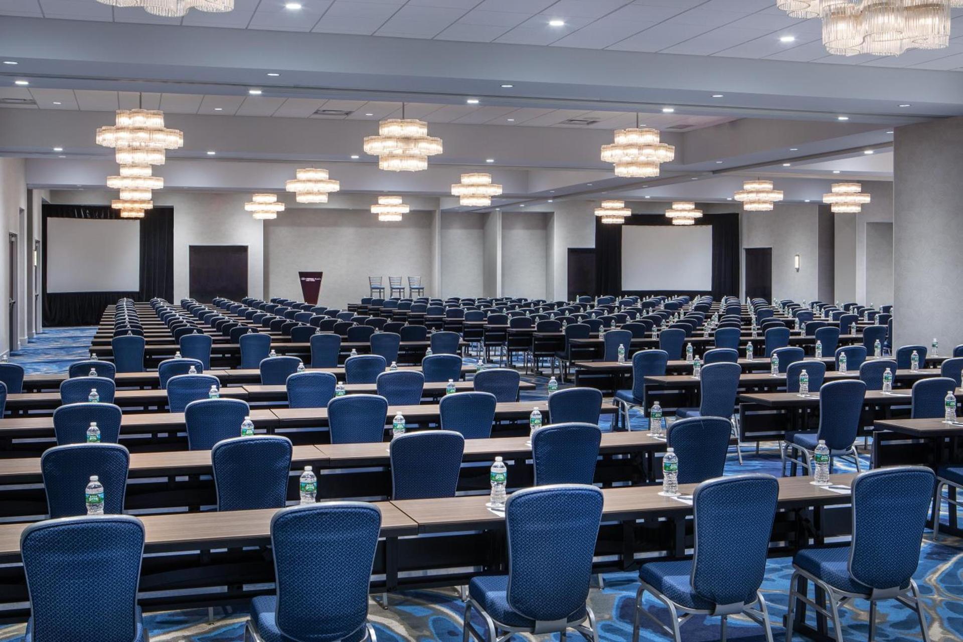 Crowne Plaza Boston - Woburn by IHG photo 42