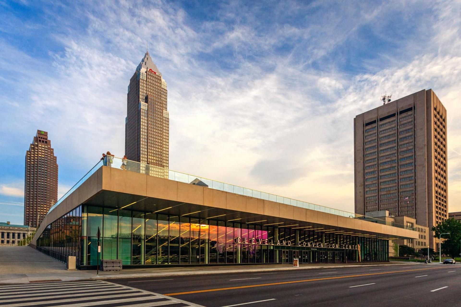 Ramada by Wyndham Cleveland Independence photo 33