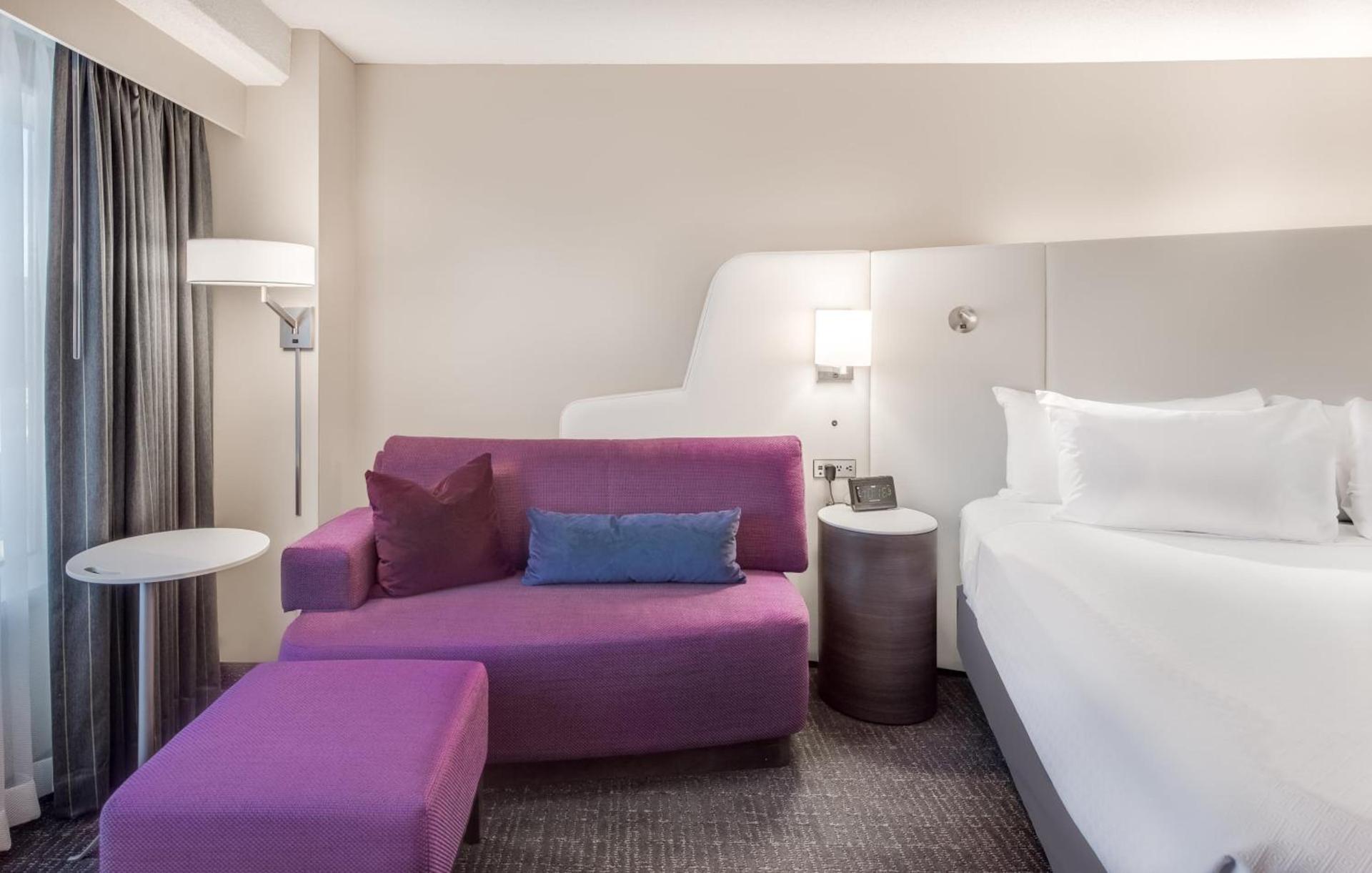 Crowne Plaza Cleveland at Playhouse Square by IHG photo 73