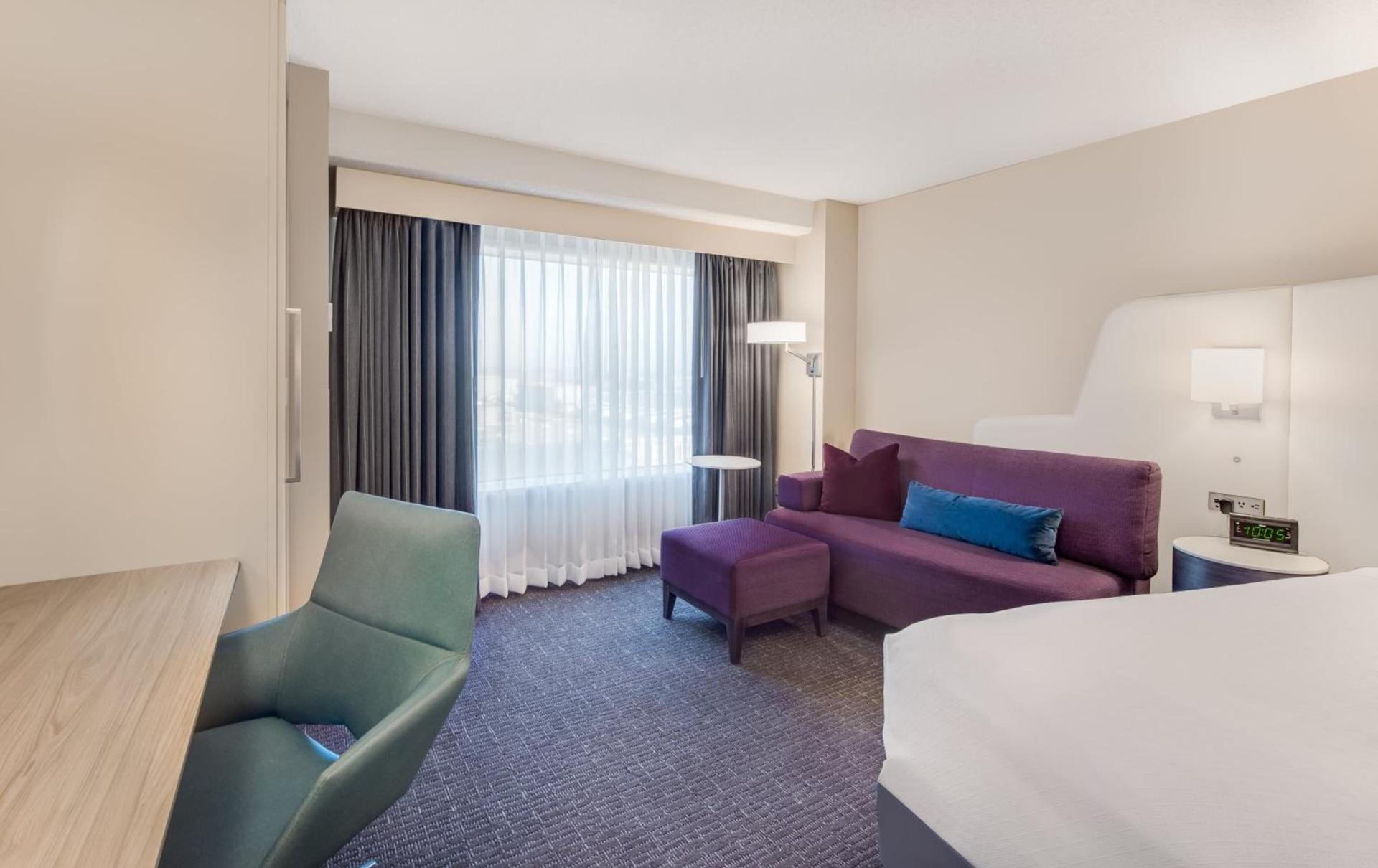 Crowne Plaza Cleveland at Playhouse Square by IHG photo 69