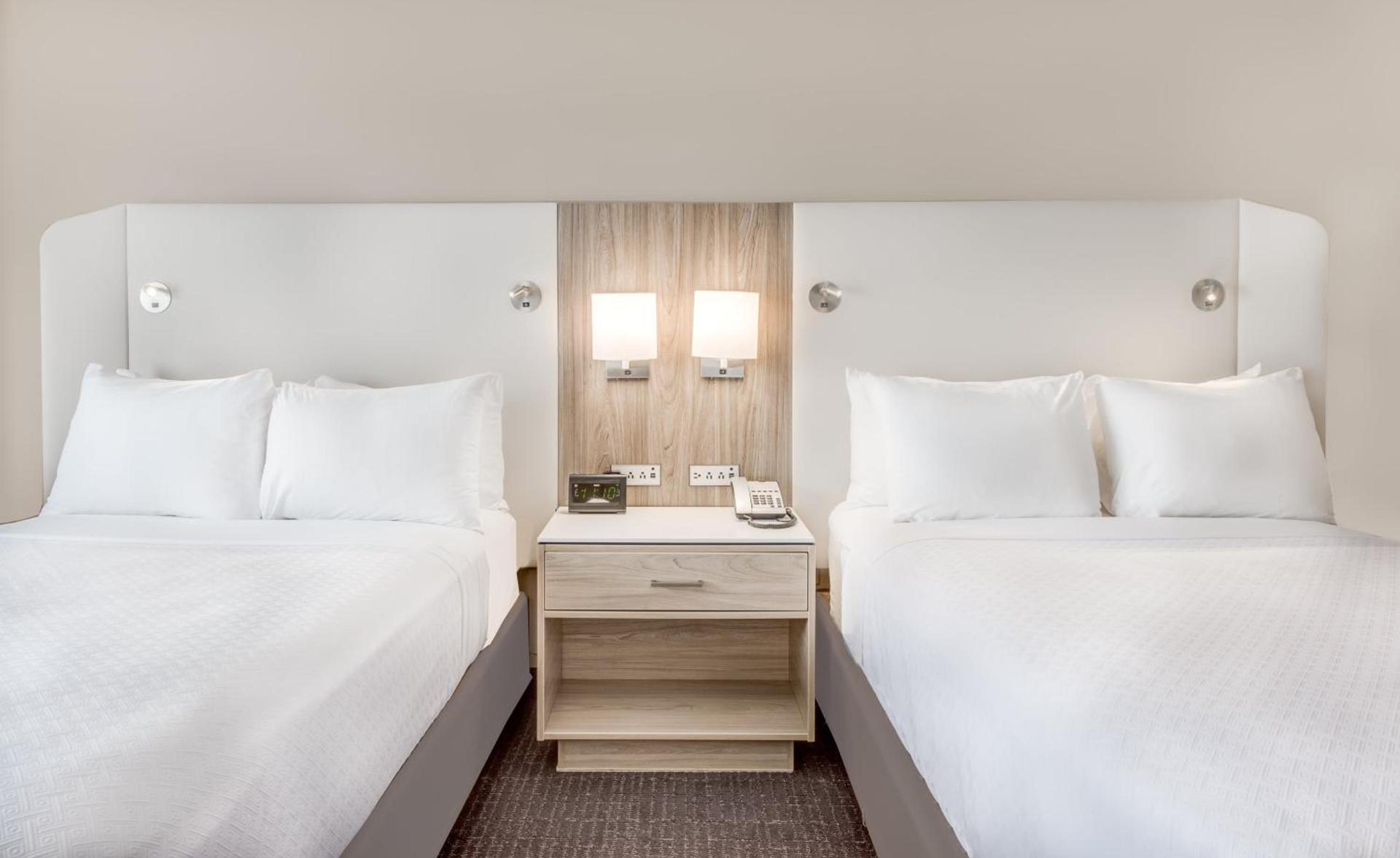 Crowne Plaza Cleveland at Playhouse Square by IHG photo 59