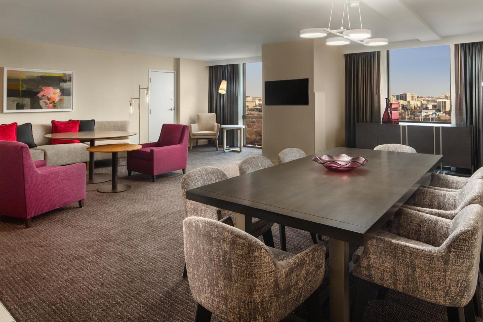 Crowne Plaza Dallas Market Ctr - Love Field, an IHG Hotel photo 31
