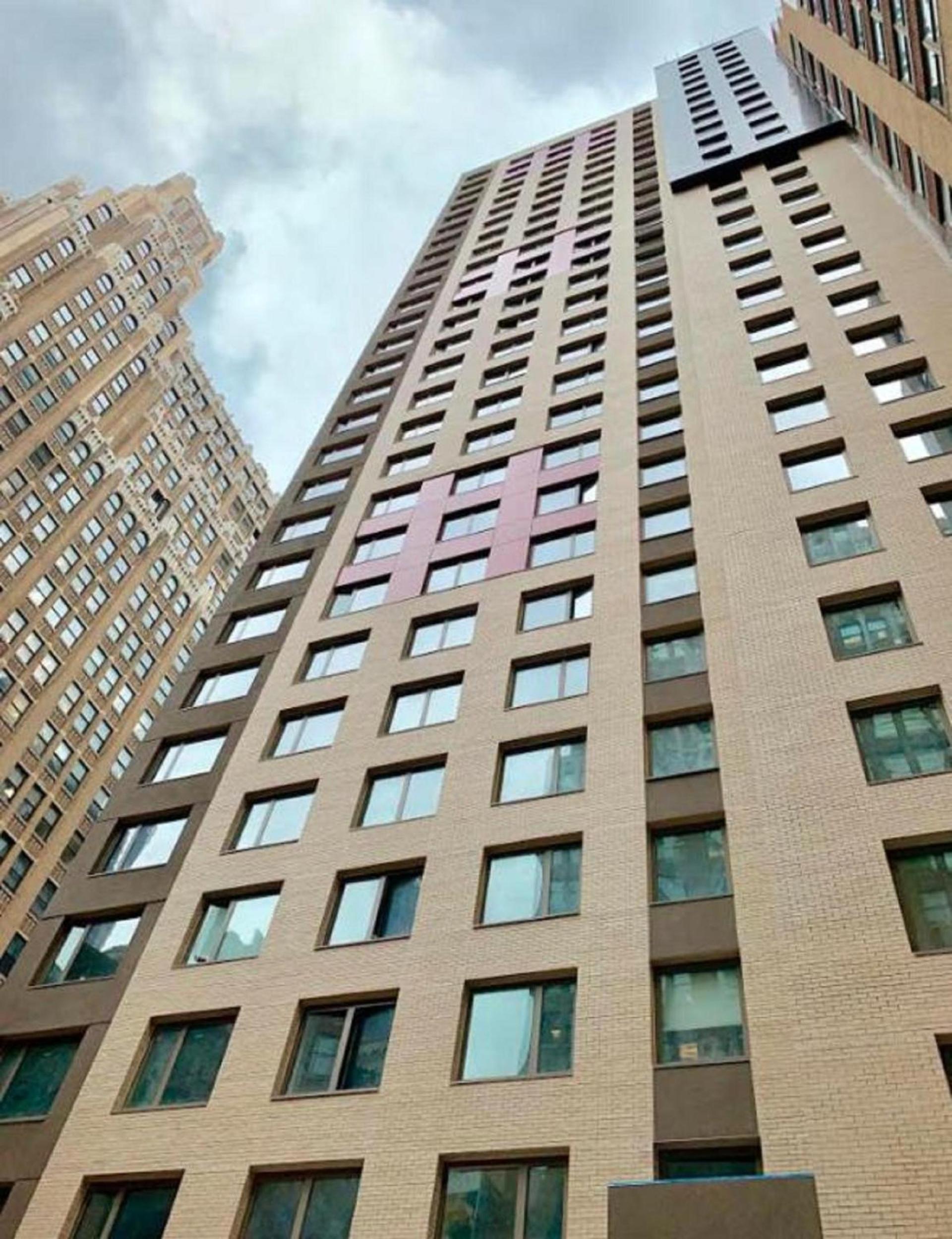 DoubleTree by Hilton New York Times Square South photo 32