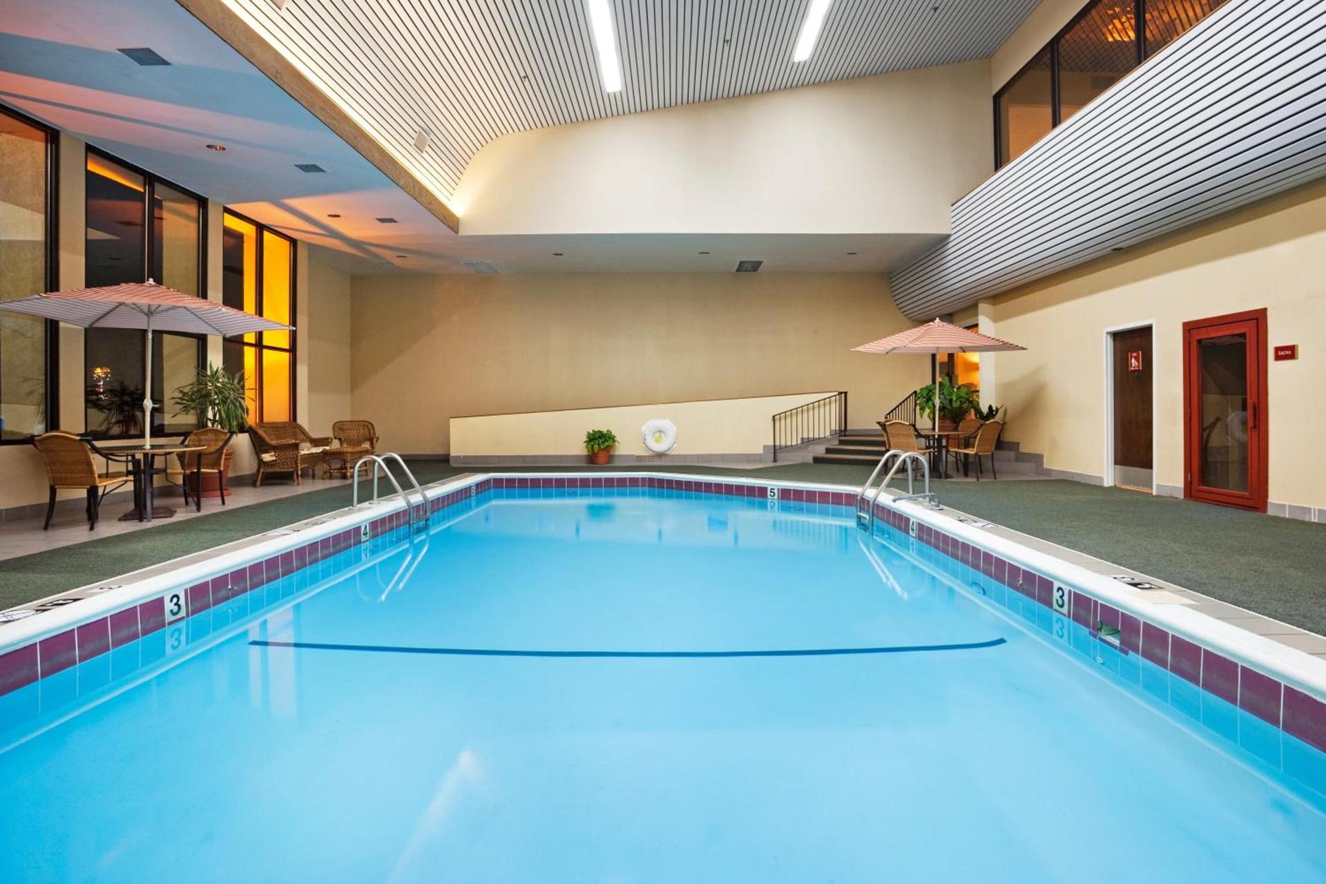 Crowne Plaza Hotel Hickory by IHG photo 4