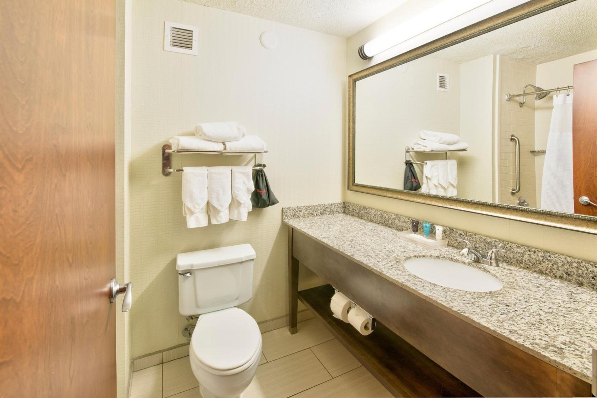 Crowne Plaza Indianapolis-Dwtn-Union Stn by IHG photo 76
