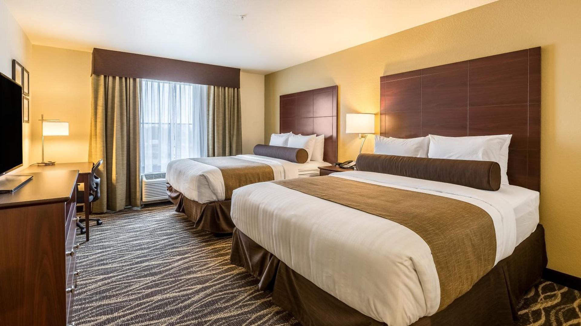 Cobblestone Hotel & Suites - Chippewa Falls photo 4