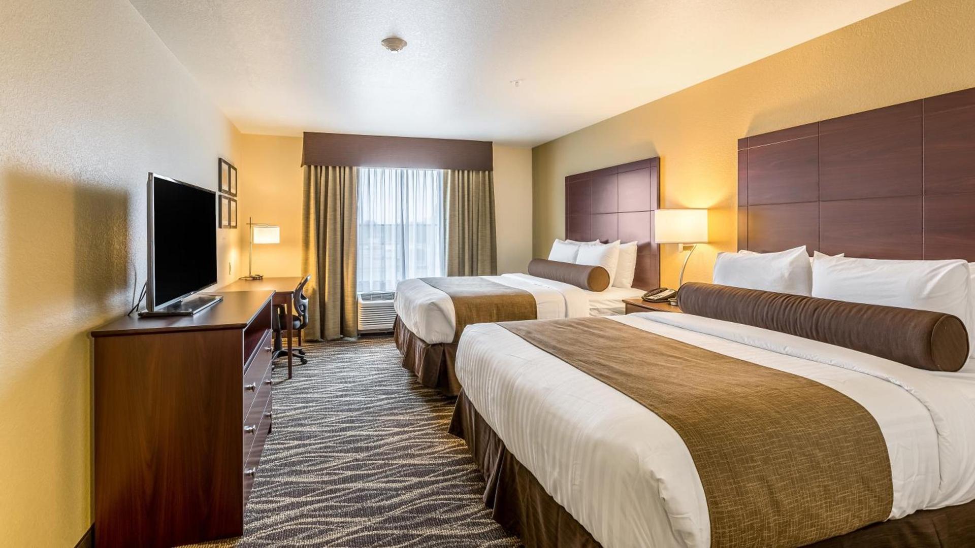 Cobblestone Hotel & Suites - Chippewa Falls photo 2