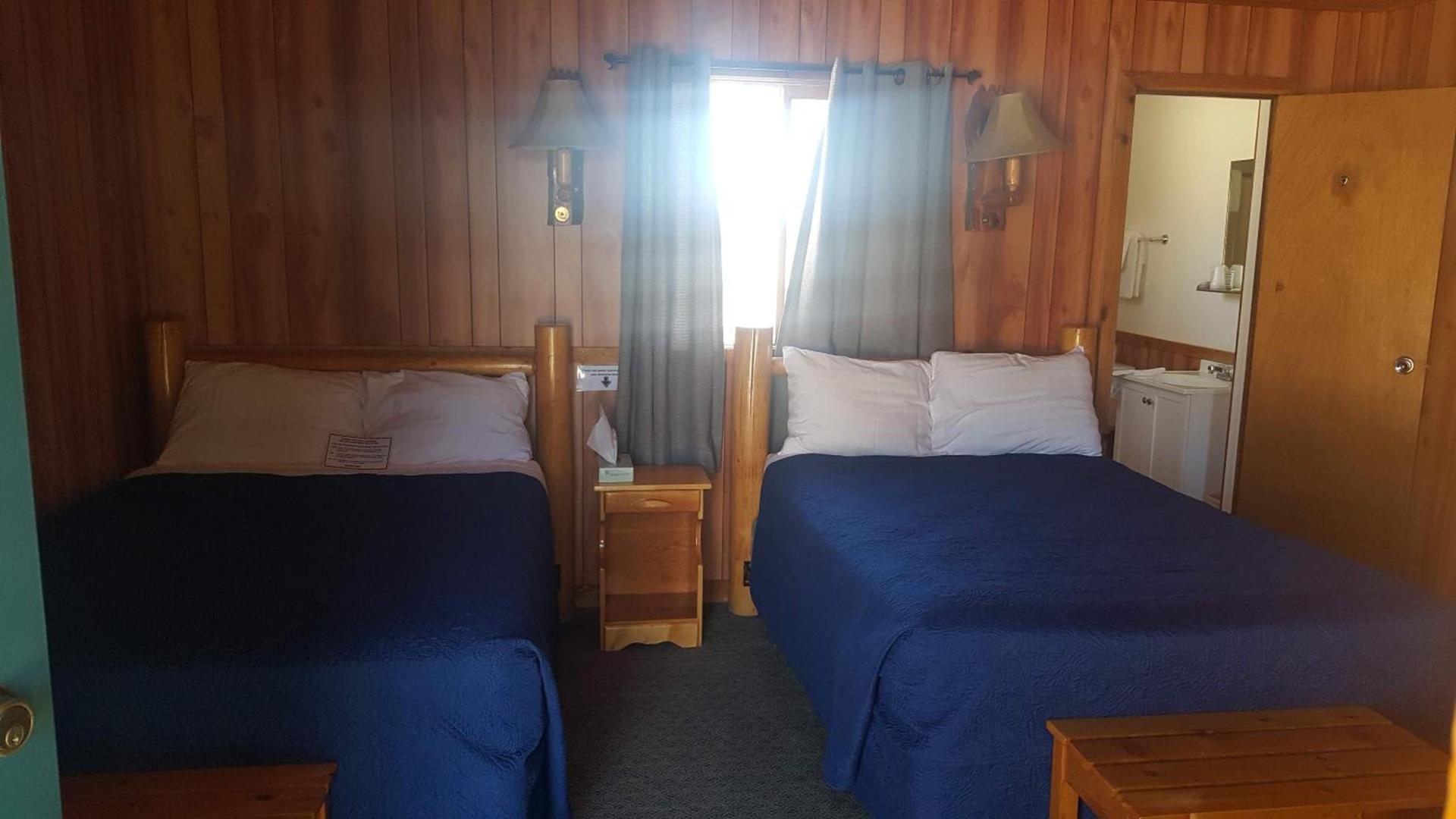 Yellowstone Valley Inn photo 55