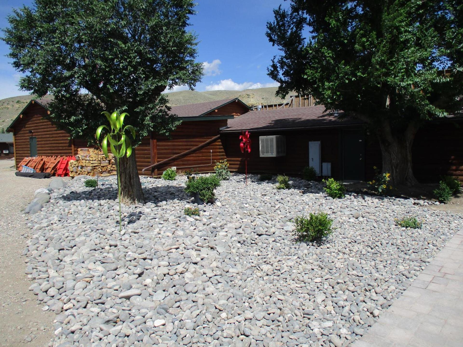 Yellowstone Valley Inn photo 51
