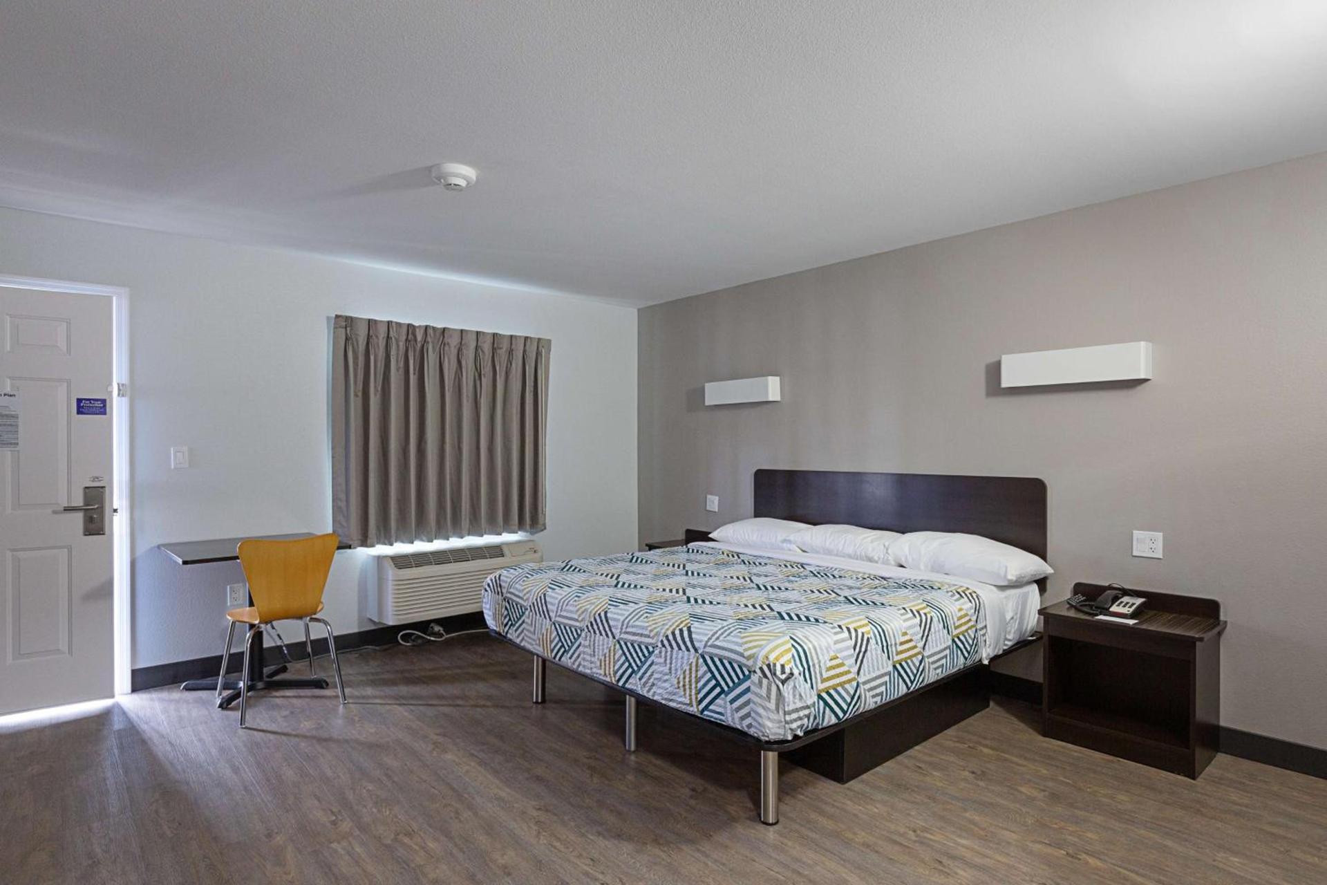 Motel 6-Show Low, AZ photo 9