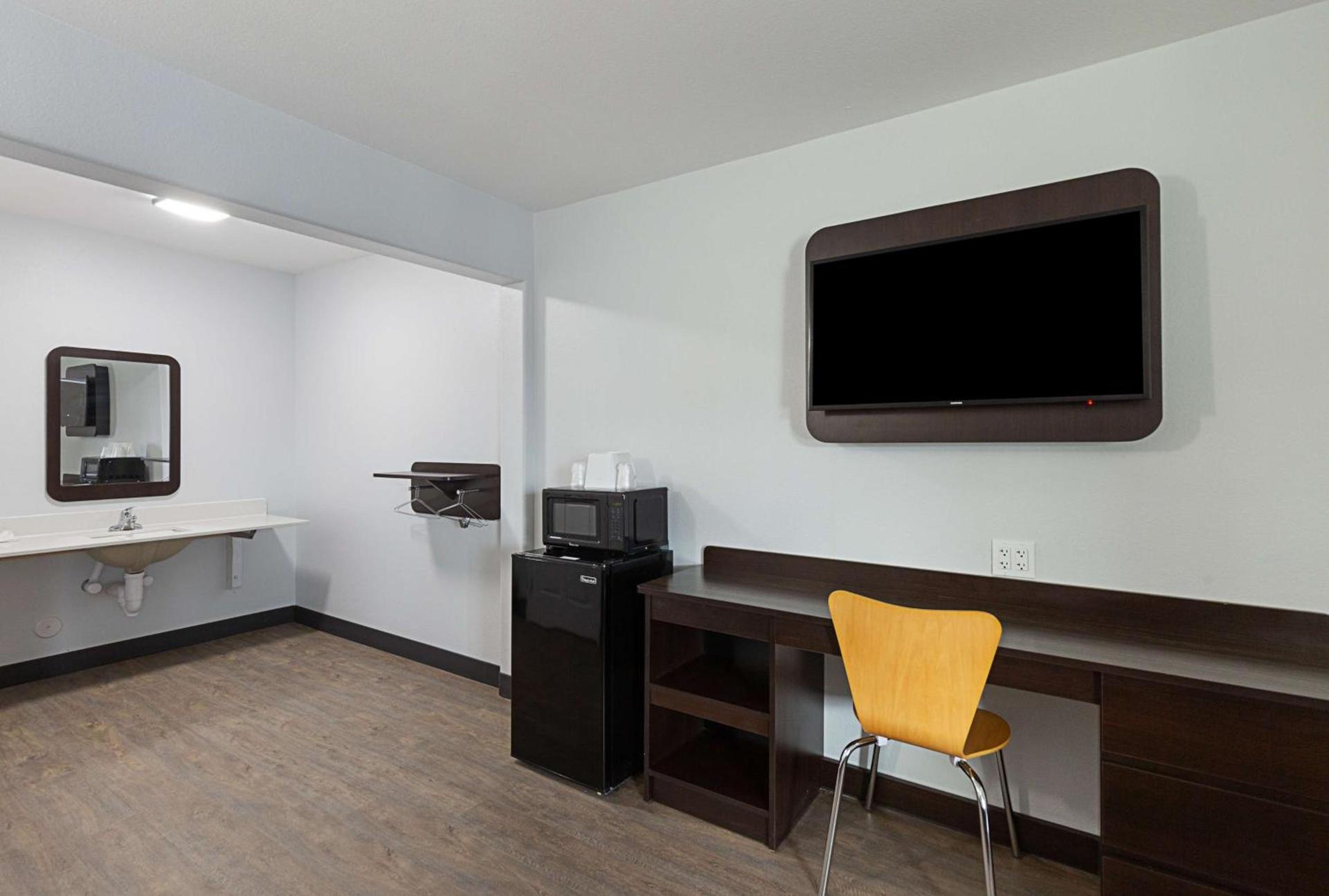 Motel 6-Show Low, AZ photo 11