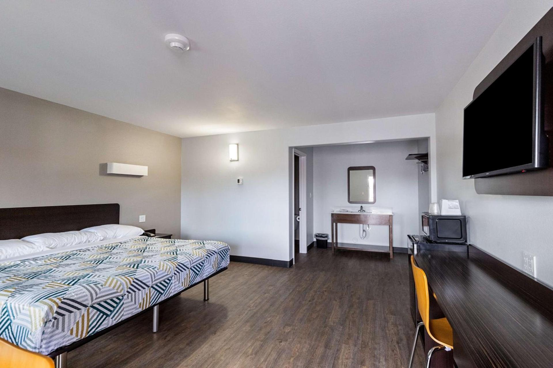 Motel 6-Show Low, AZ photo 7
