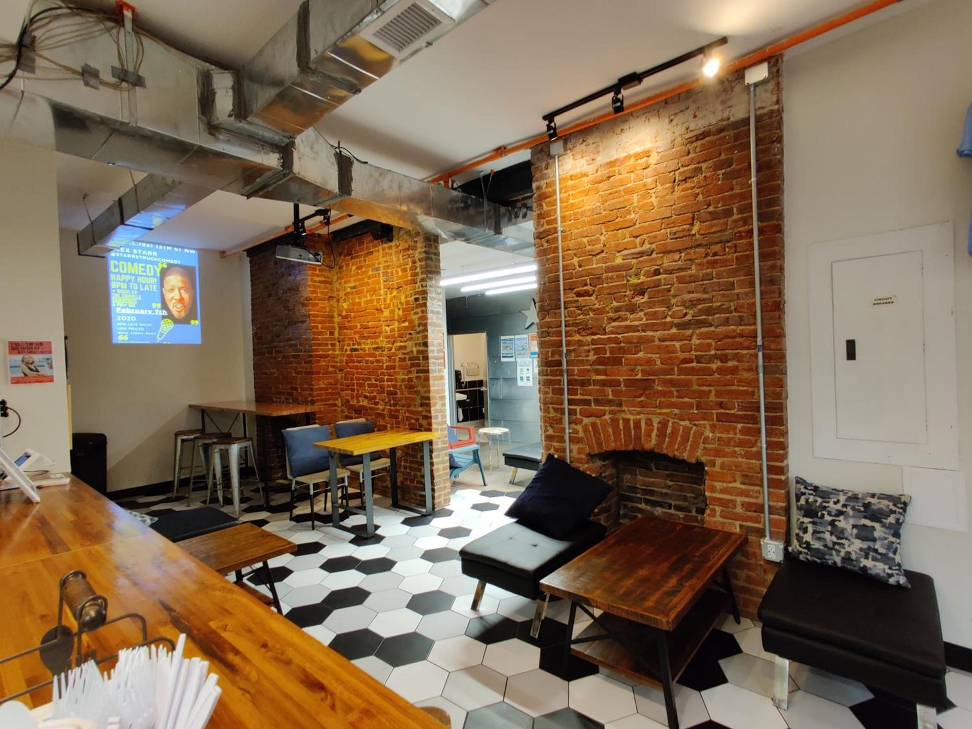 U Street Capsule Hostel photo 38