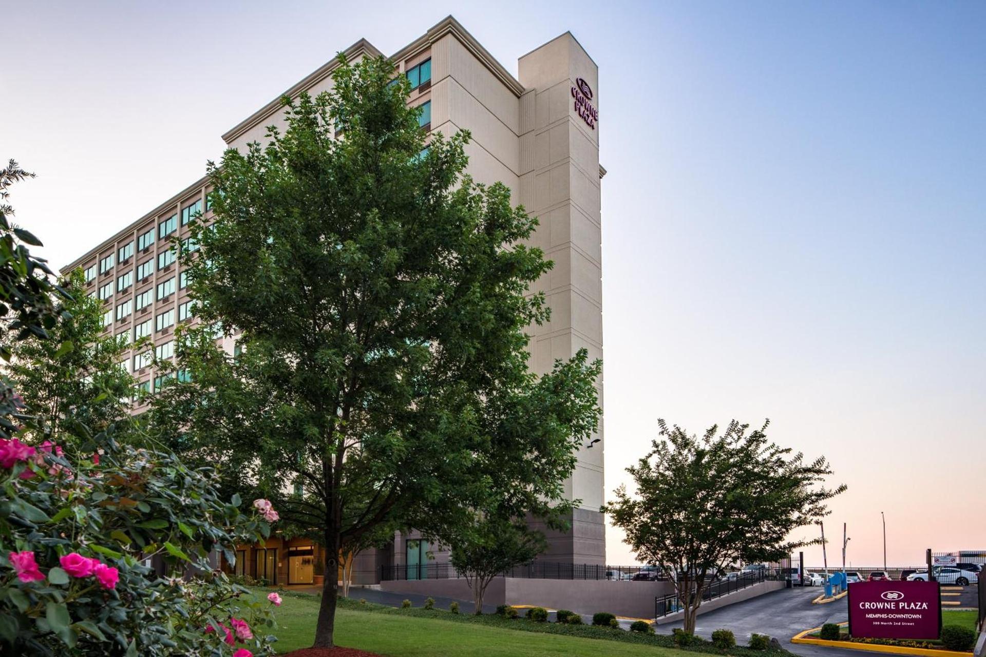 Crowne Plaza Memphis Downtown by IHG photo 21