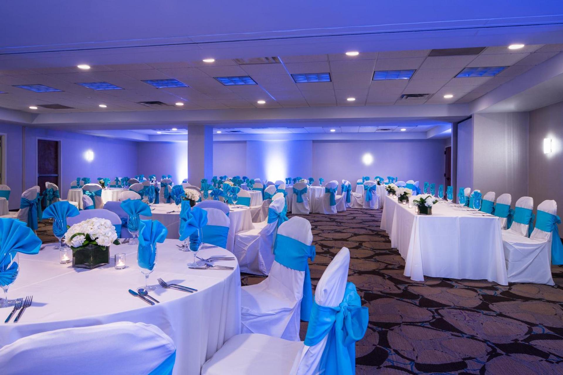 Crowne Plaza Memphis Downtown by IHG photo 15