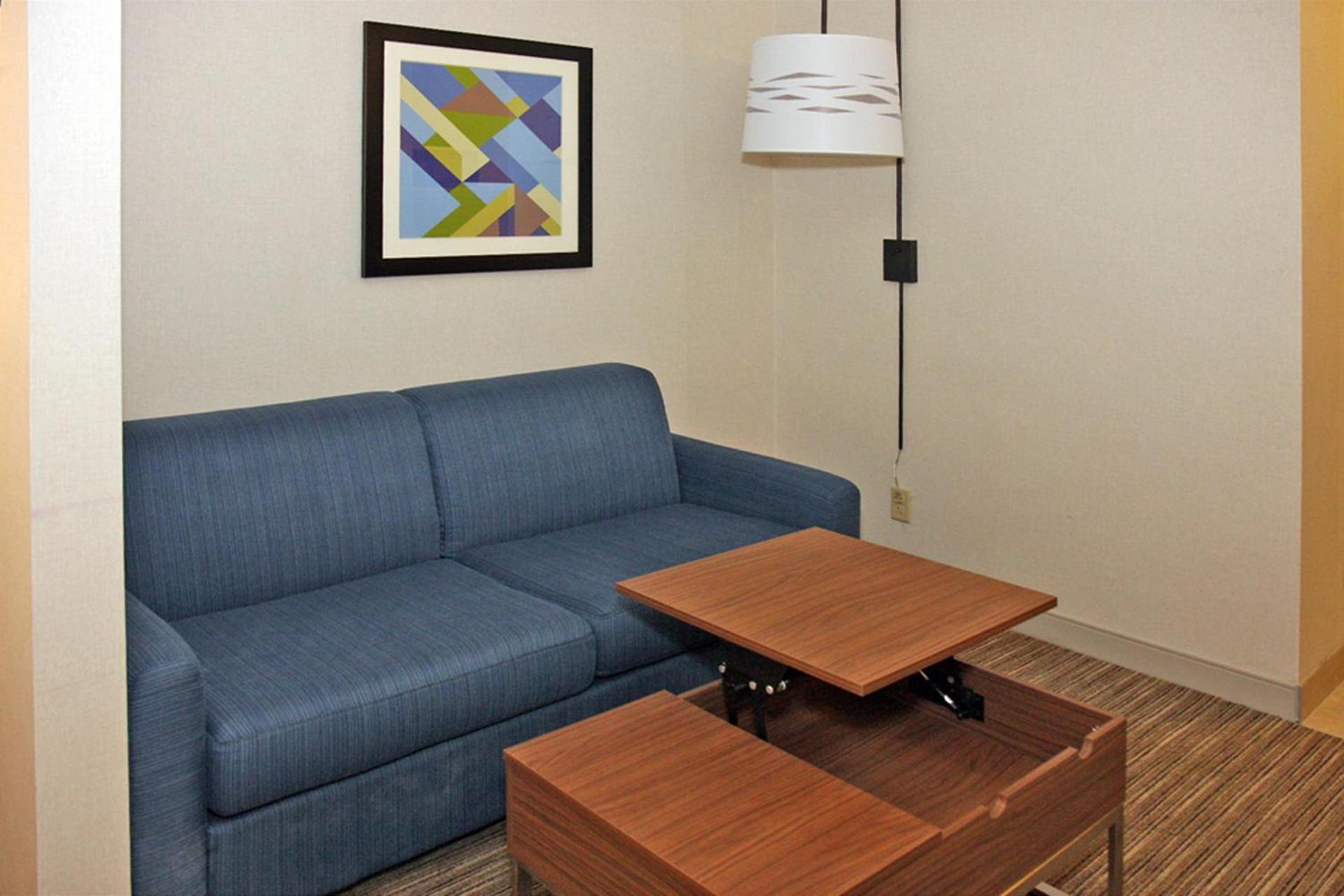 Holiday Inn Express Branford-New Haven by IHG photo 47