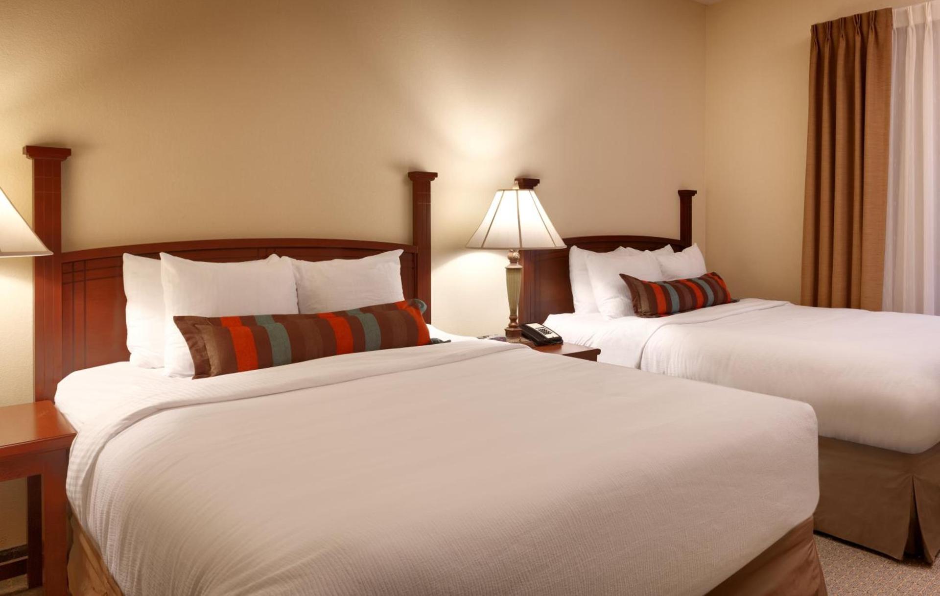 Staybridge Suites Omaha 80th and Dodge by IHG photo 32