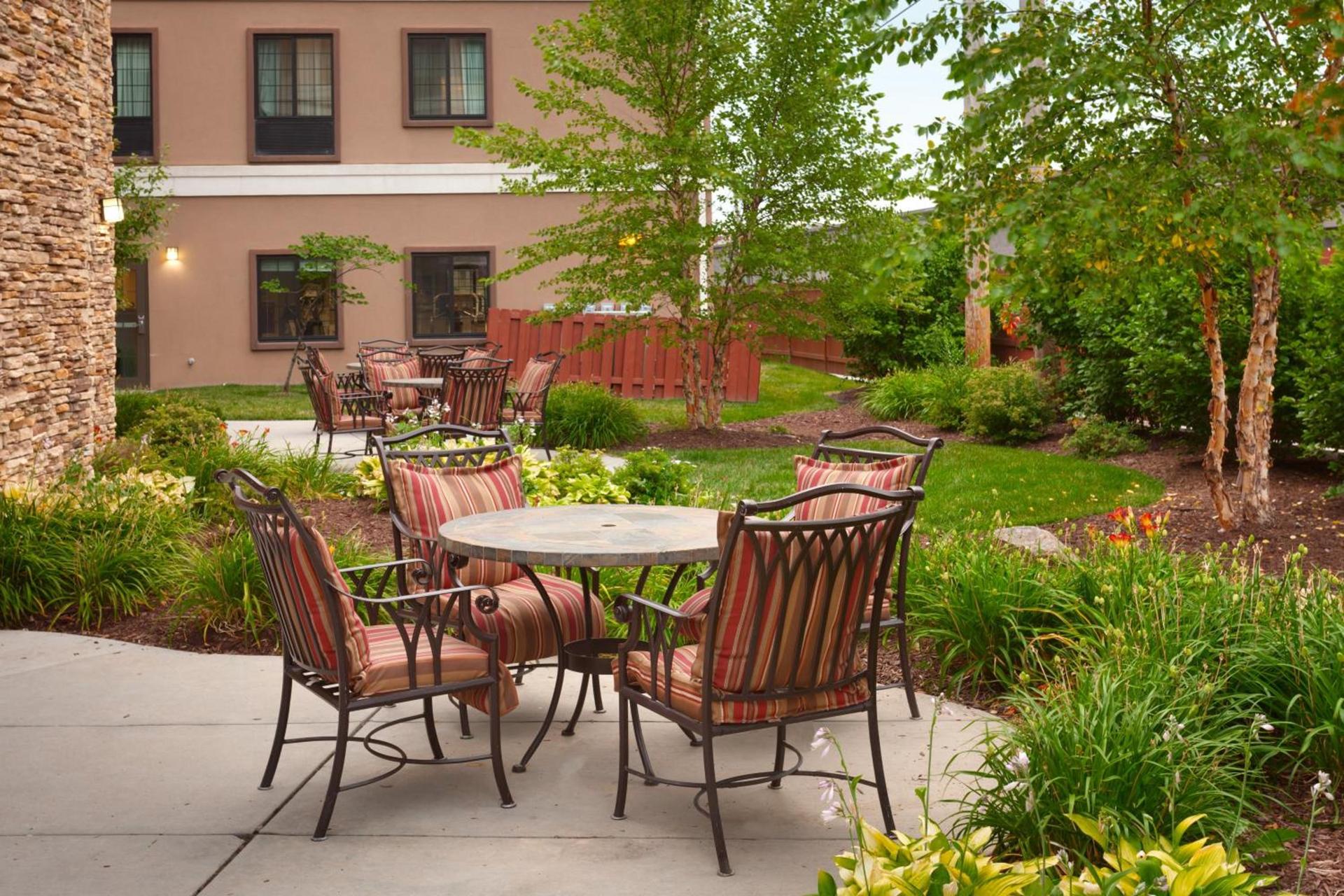 Staybridge Suites Omaha 80th and Dodge by IHG photo 3