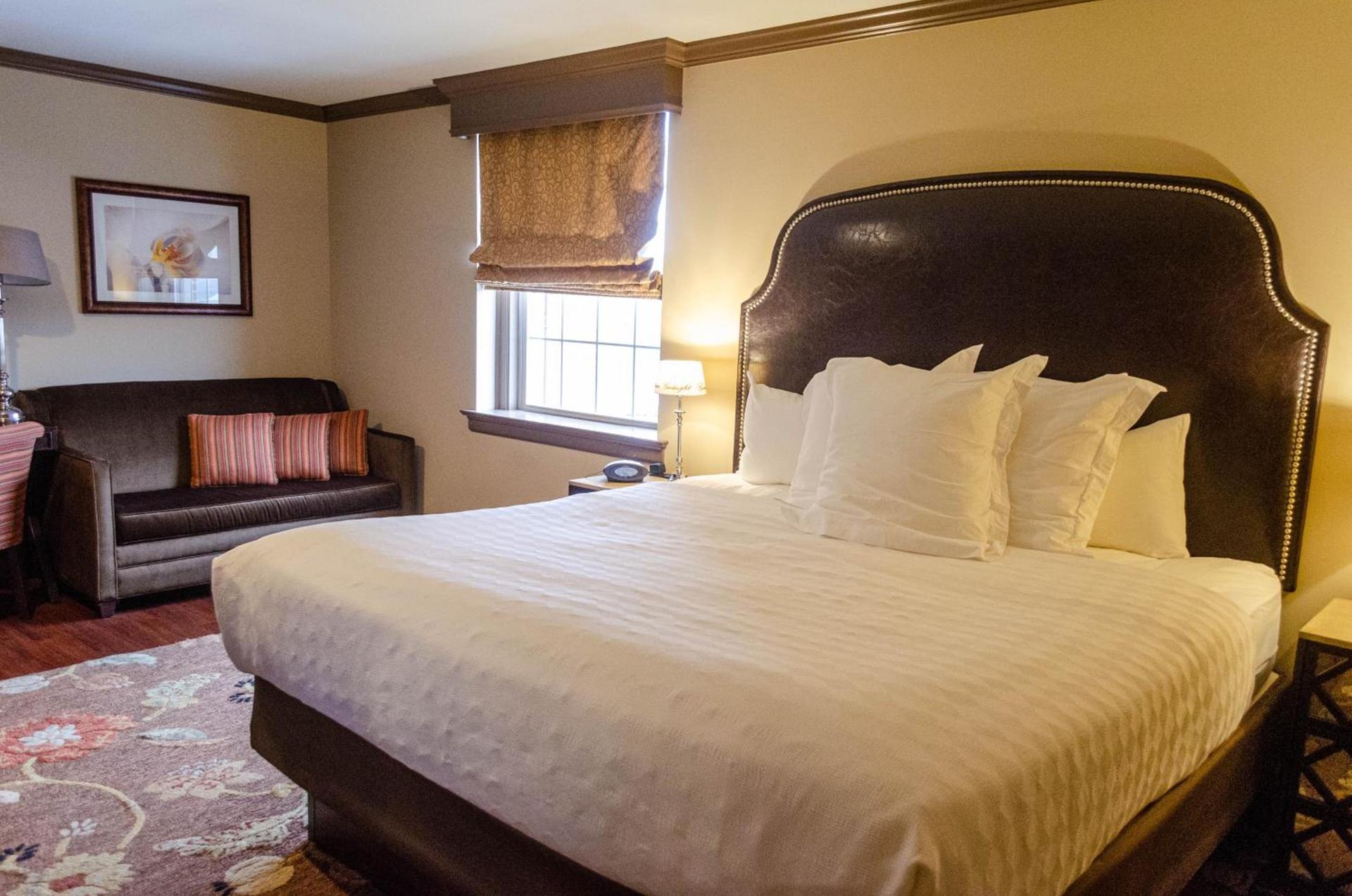 The Bolling Wilson Hotel photo 24
