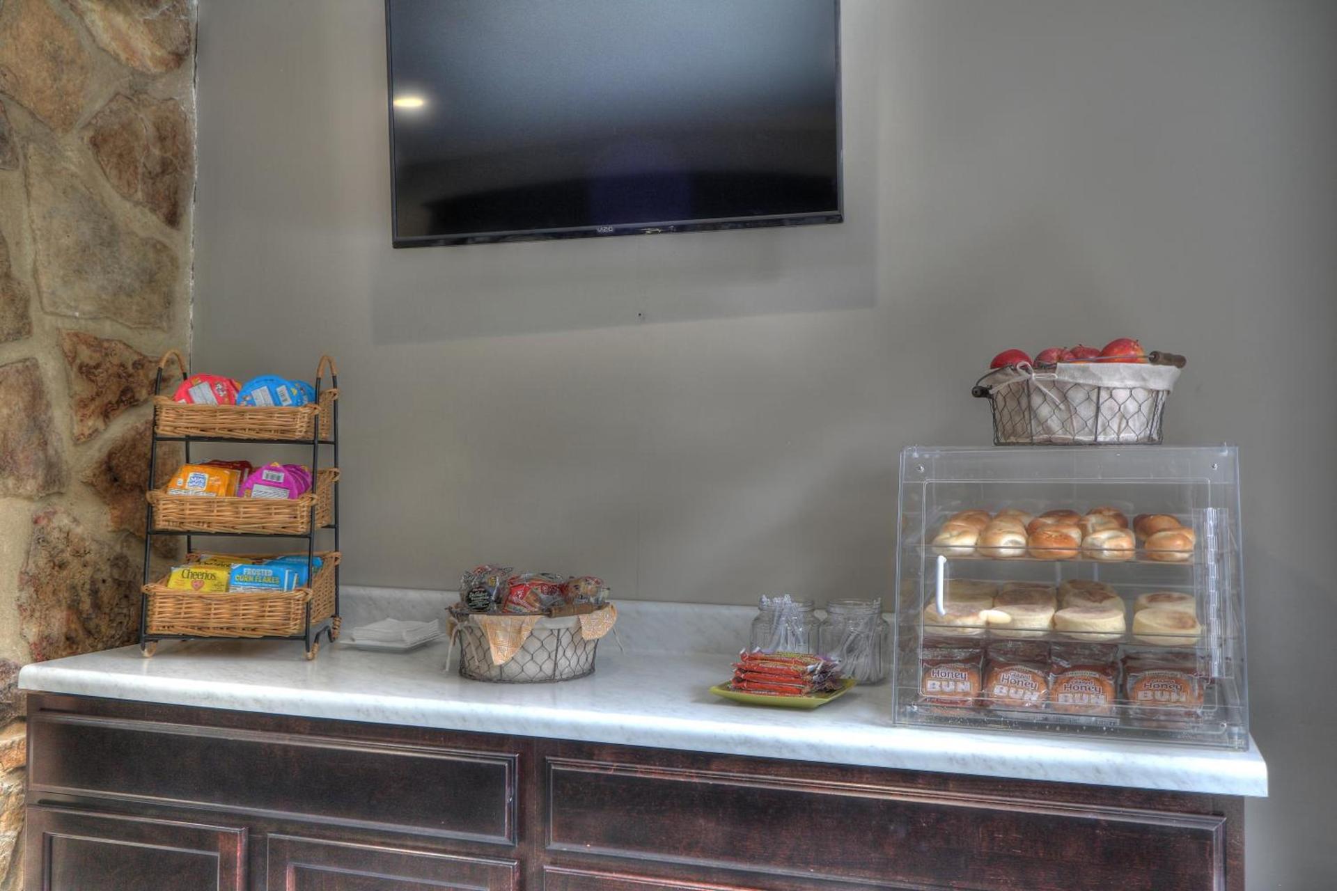 River Edge Inn photo 10