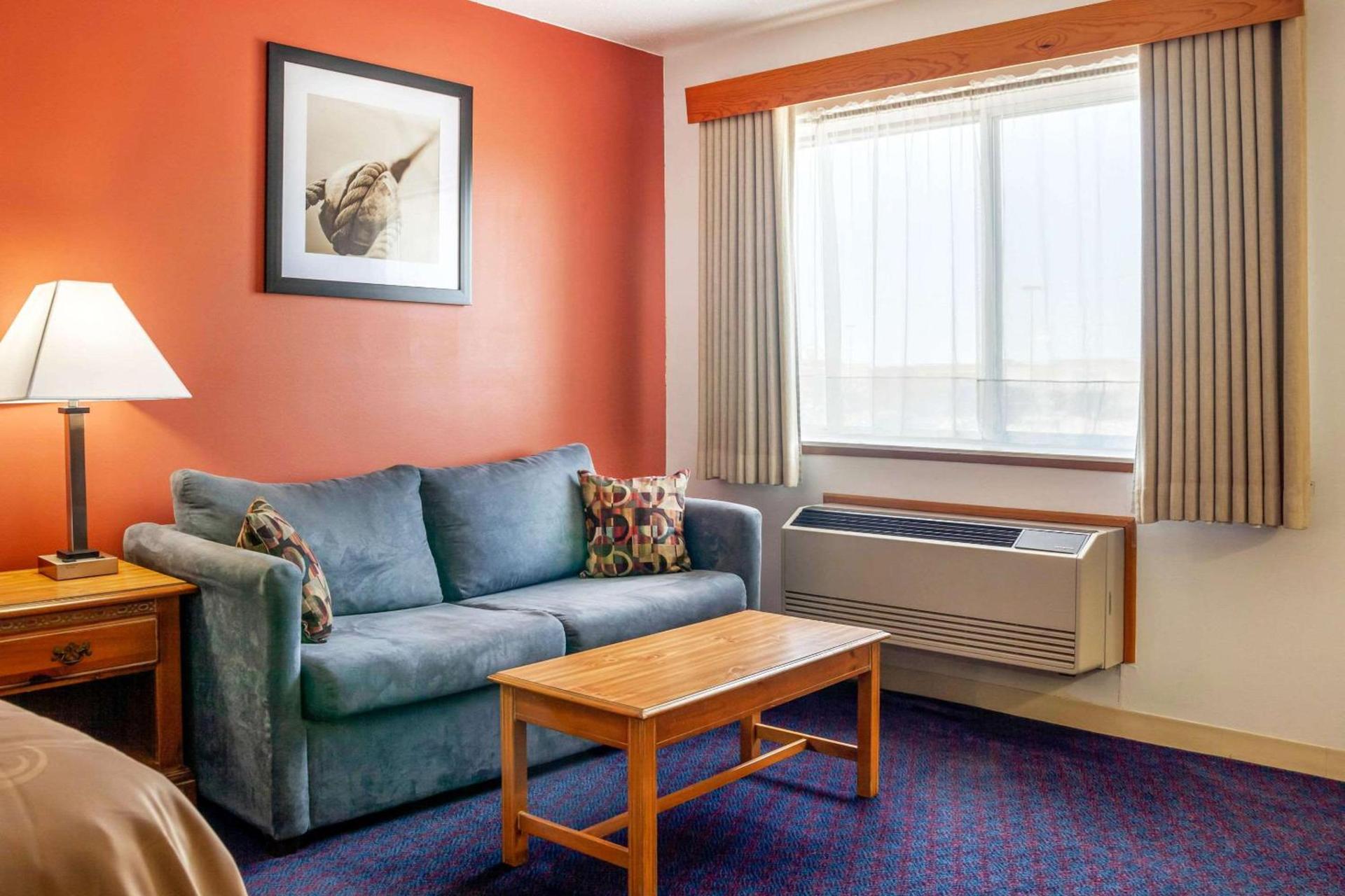 Quality Inn & Suites Prairie Du Chien photo 34