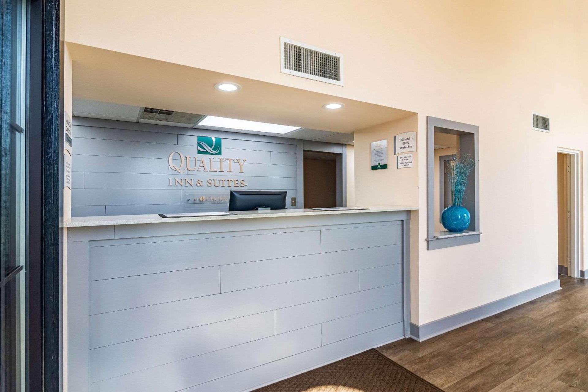 Quality Inn & Suites Lake City photo 4