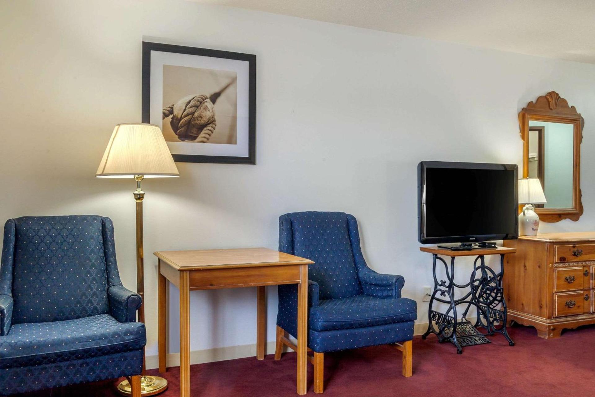 Quality Inn & Suites Prairie Du Chien photo 29