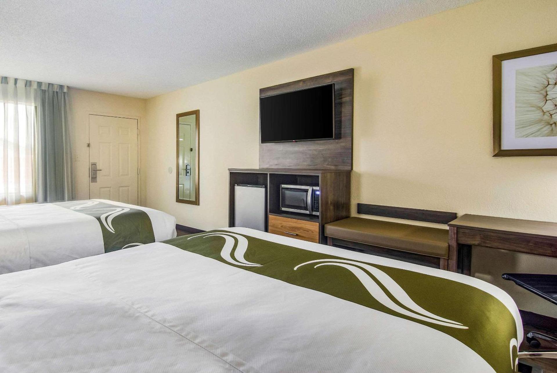 Quality Inn & Suites Lake City photo 23
