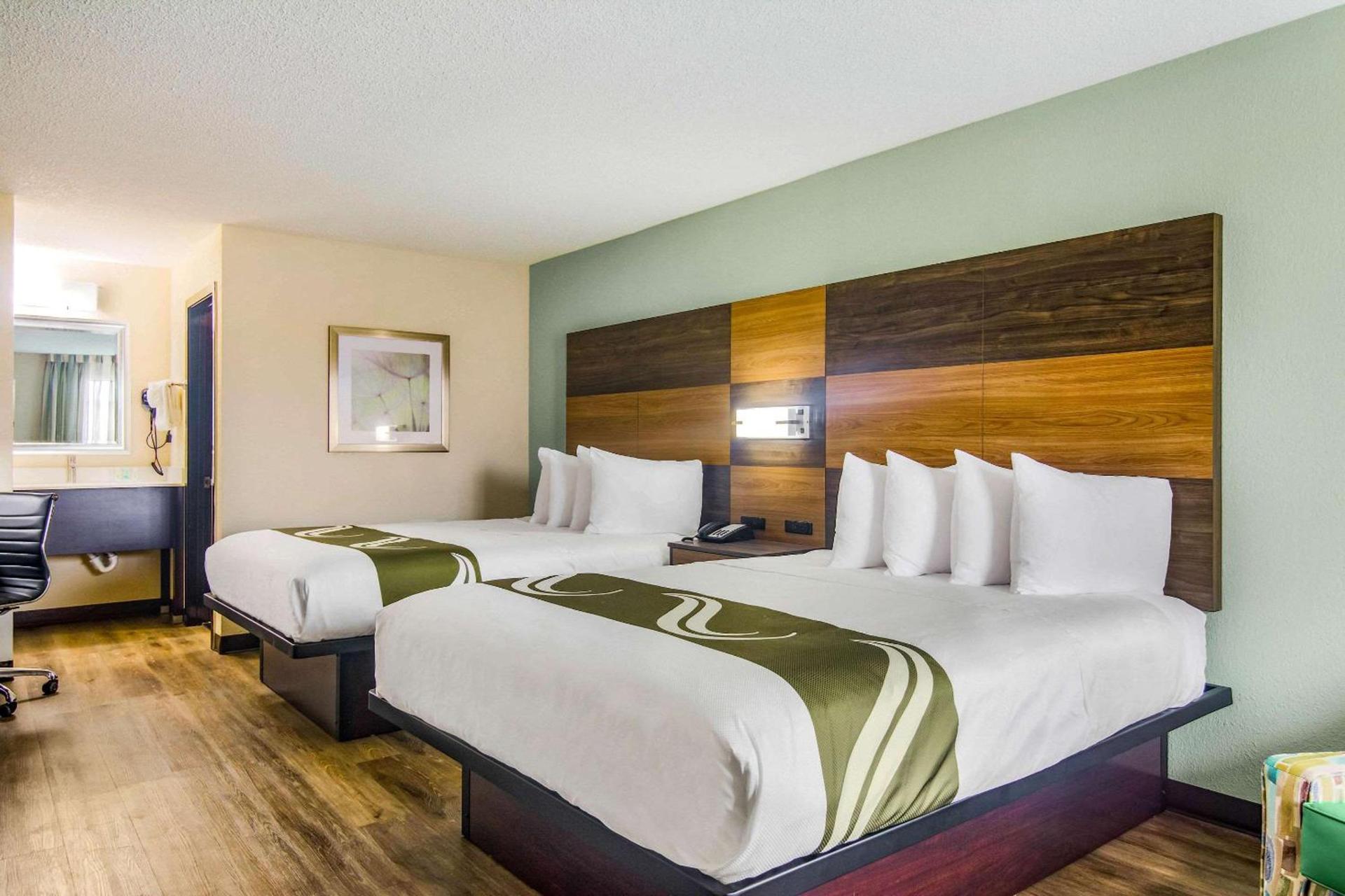 Quality Inn & Suites Lake City photo 22