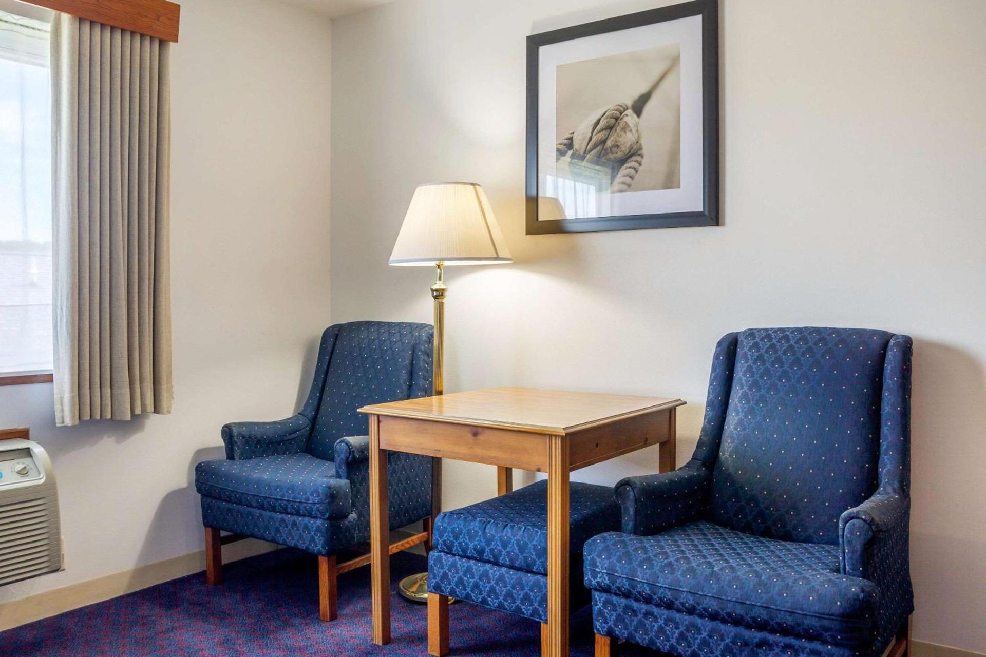 Quality Inn & Suites Prairie Du Chien photo 47