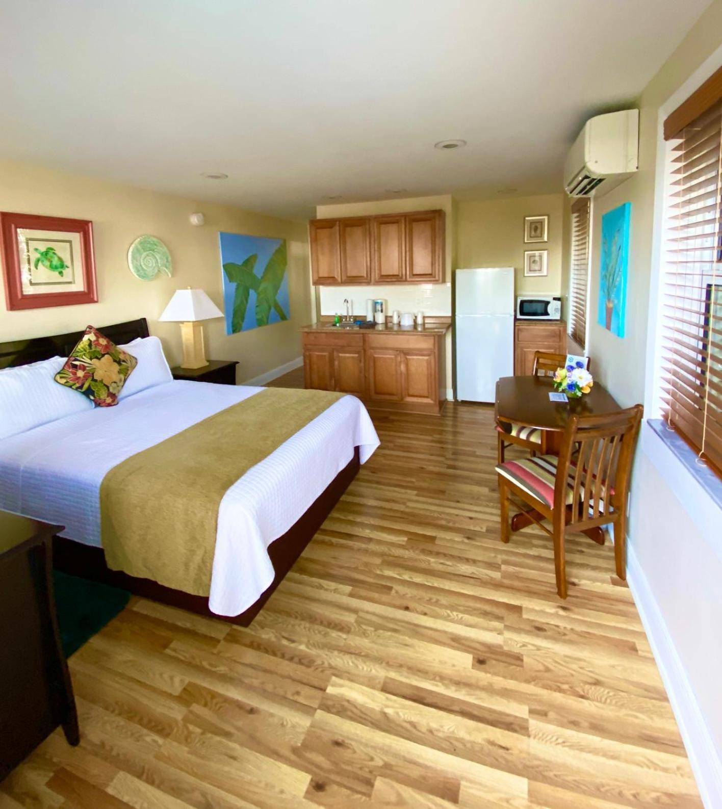 Harborside Motel & Marina photo 5