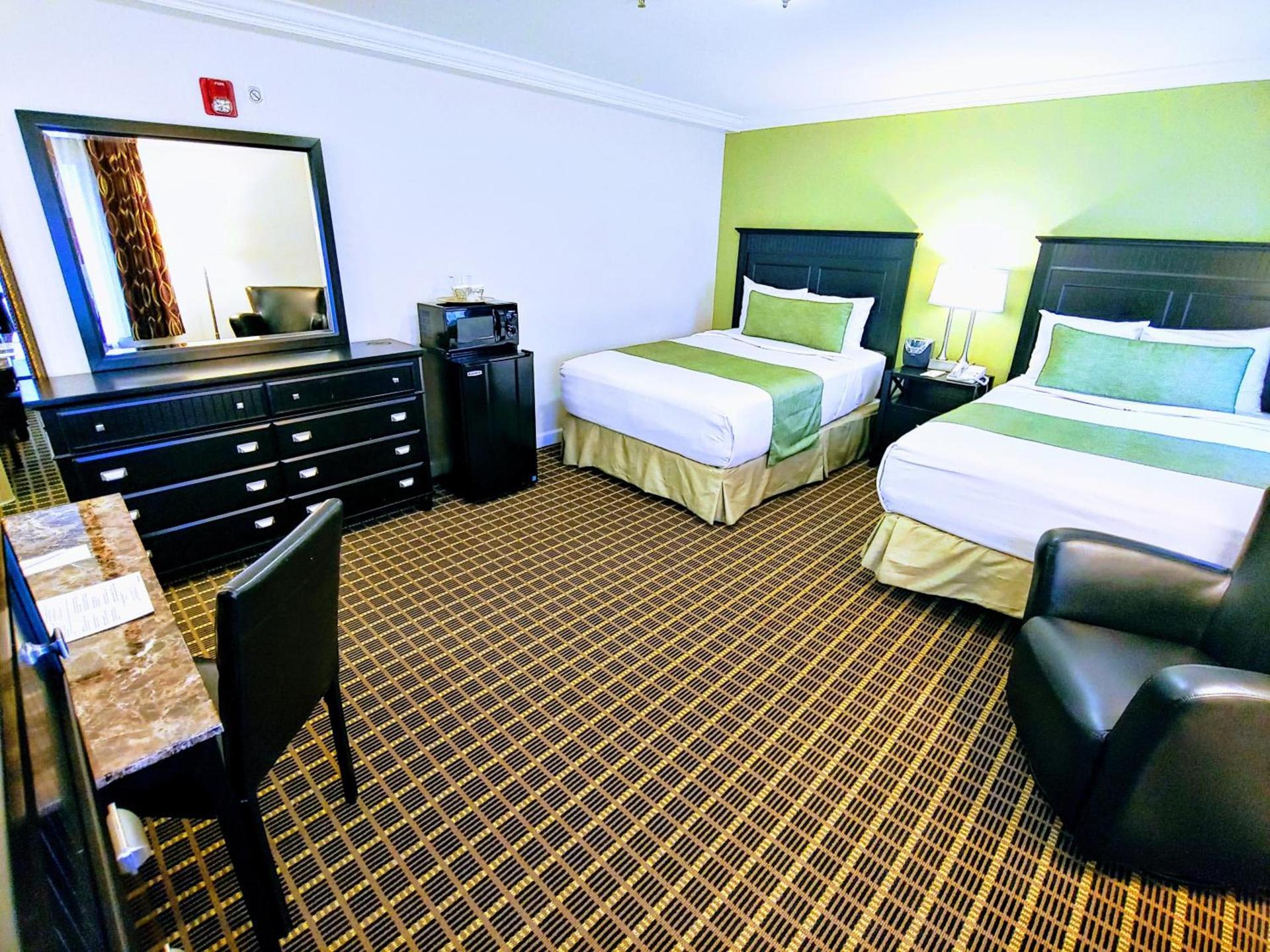 The Wilshire Grand Hotel photo 23