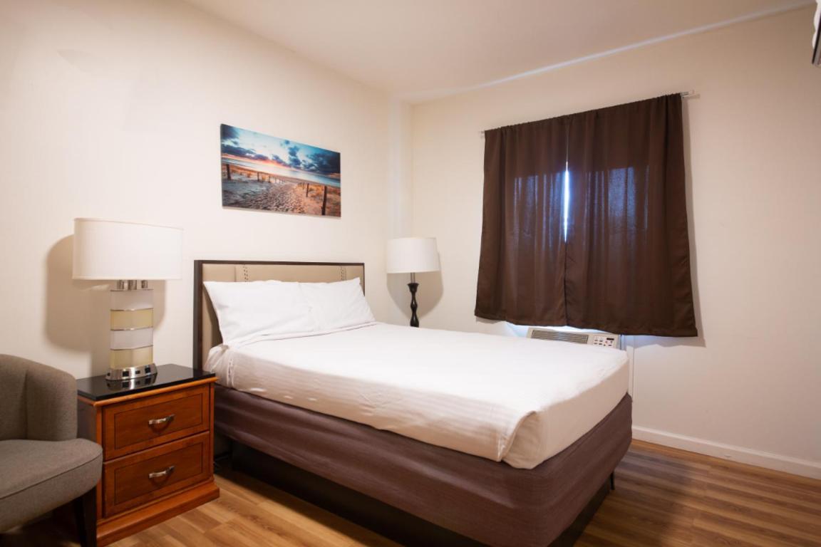 Anchor Pointe Inn photo 31