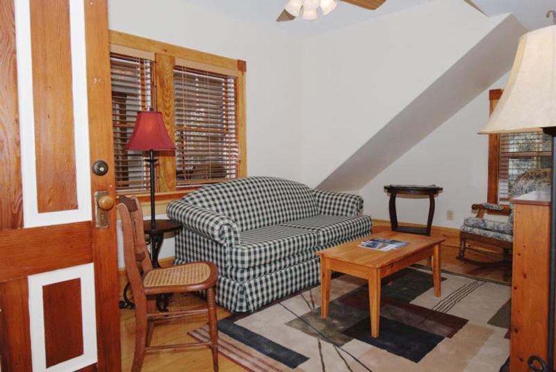 Beach Cottage Inn photo 2