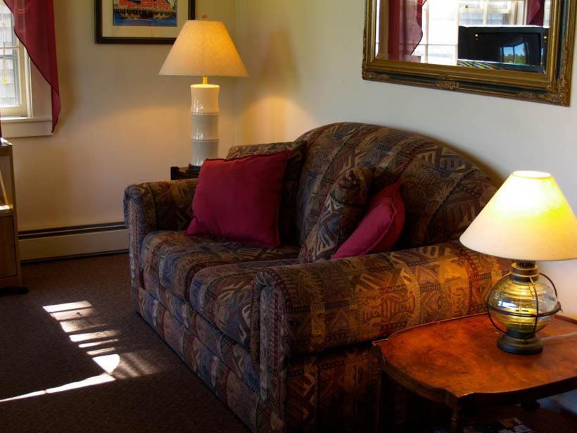 Beach Cottage Inn photo 21