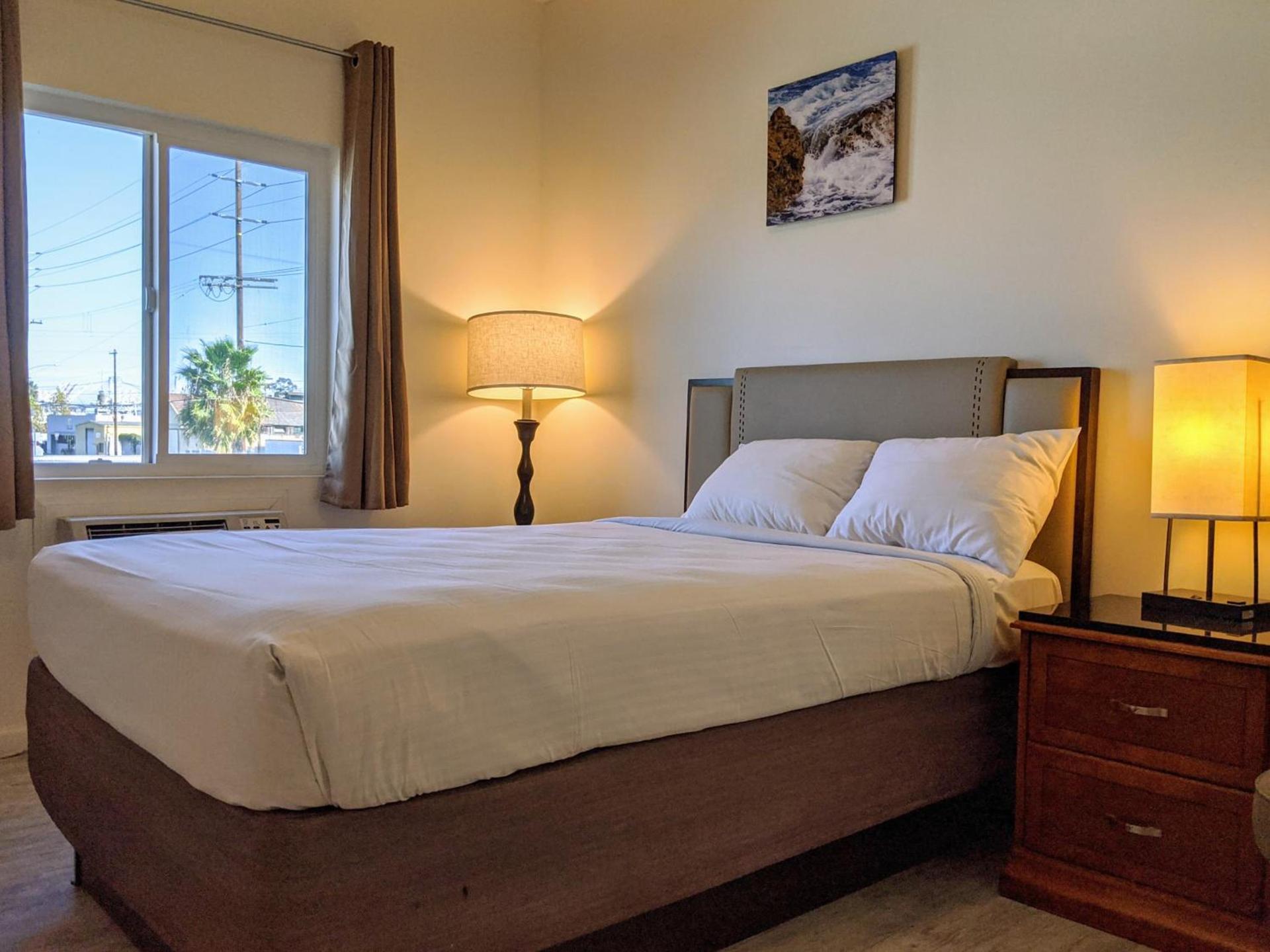 Anchor Pointe Inn photo 13