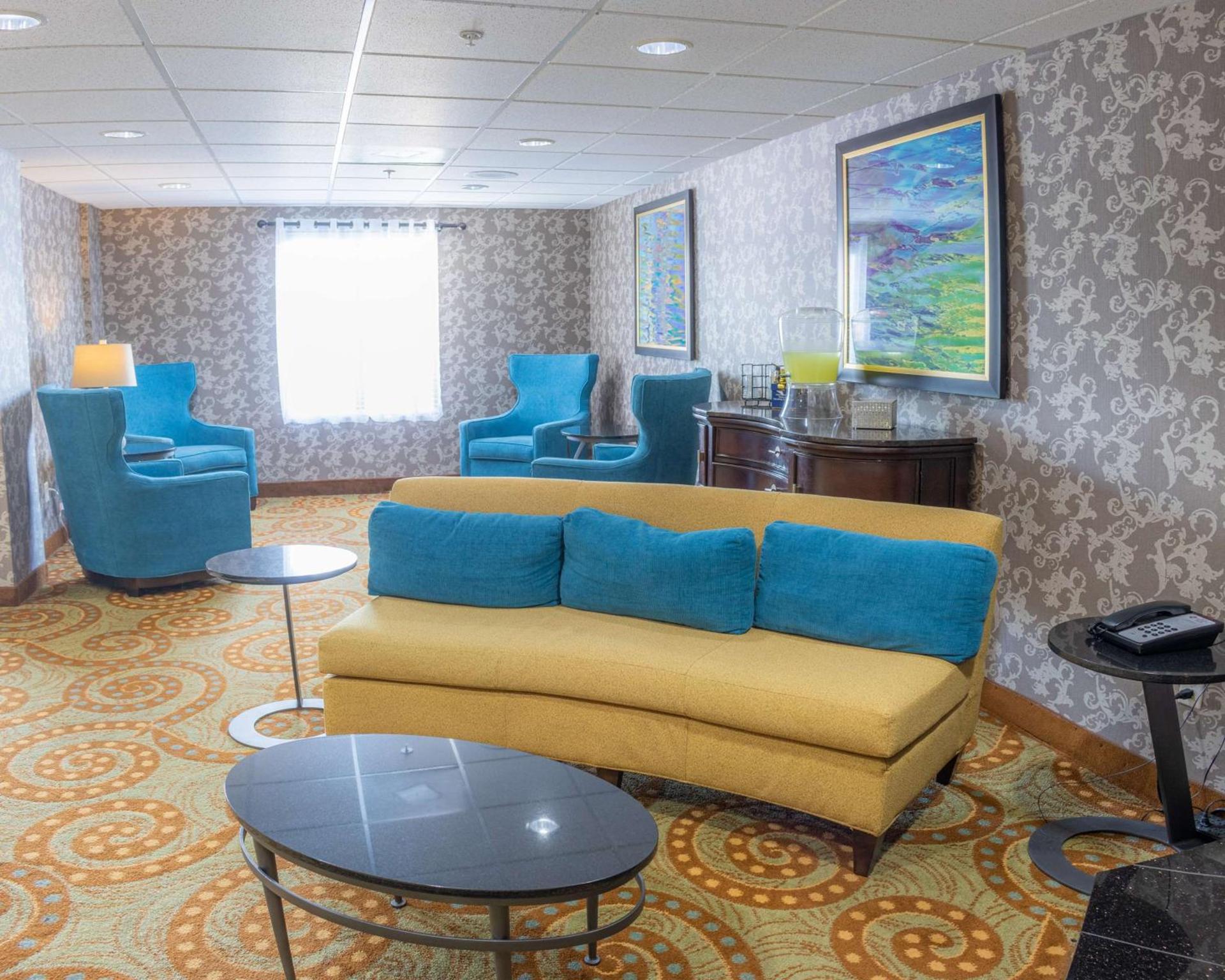 Best Western Plus Richmond Hill Inn photo 7