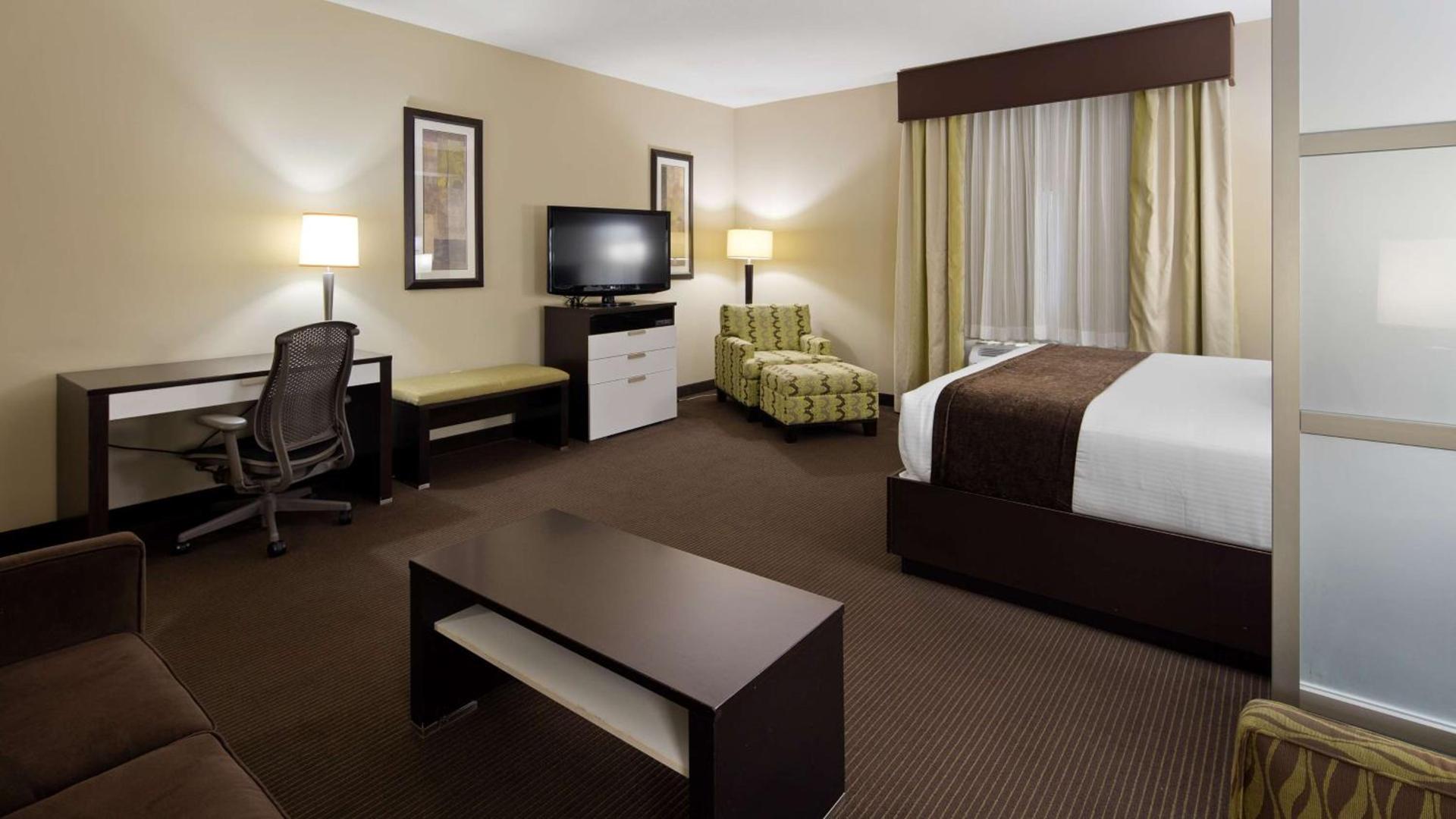 Best Western Plus Miami Intl Airport Hotel & Suites Coral Gables photo 9
