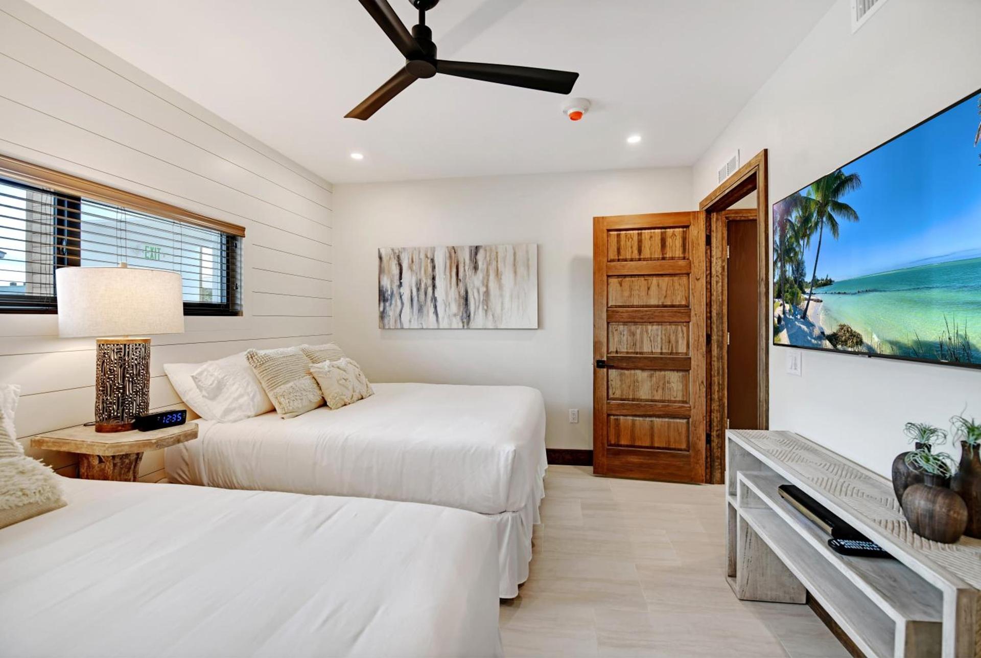 Bali Hai Beach Resort photo 94