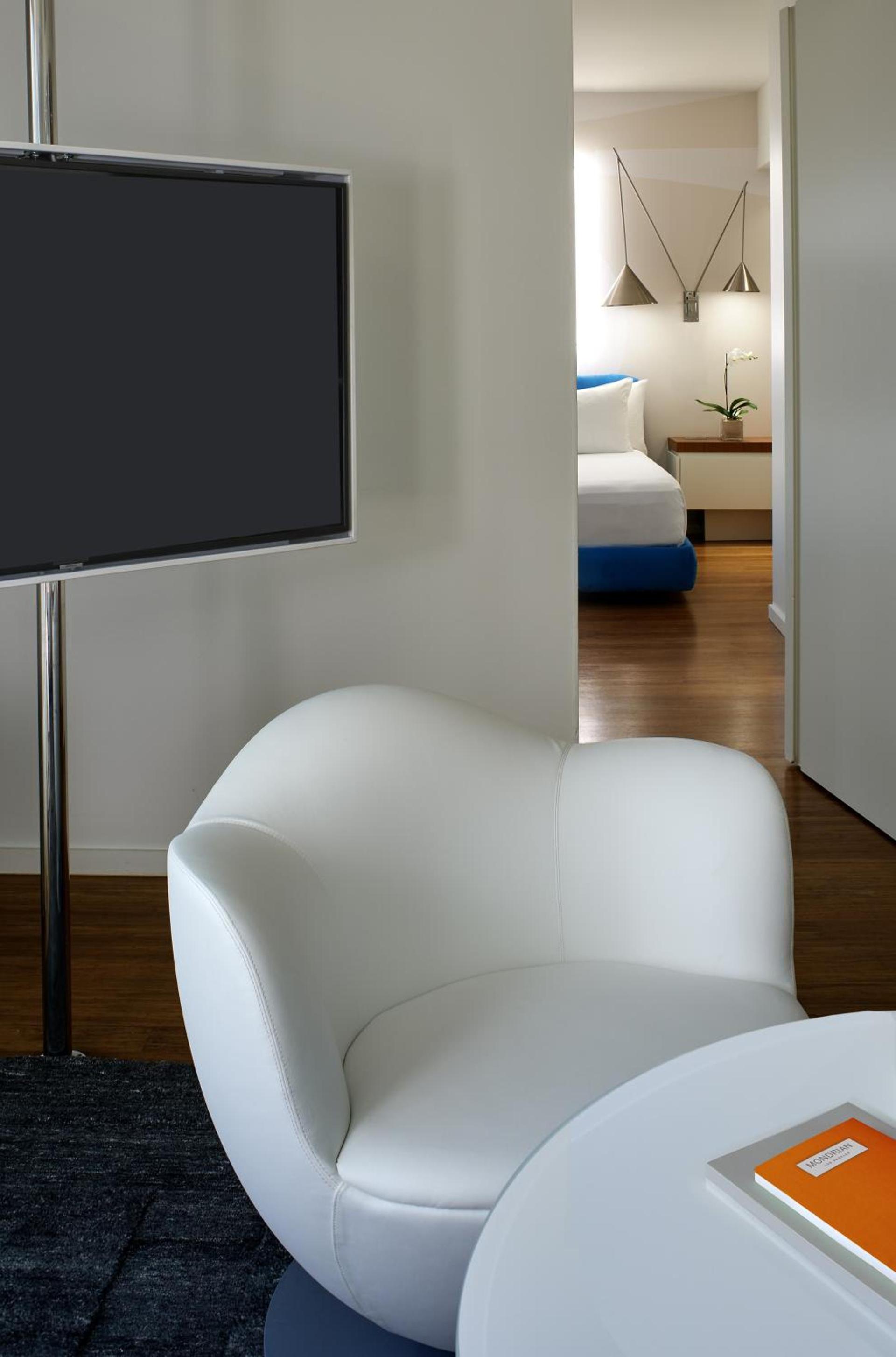 The Valorian Los Angeles, Curio Collection by Hilton photo 48